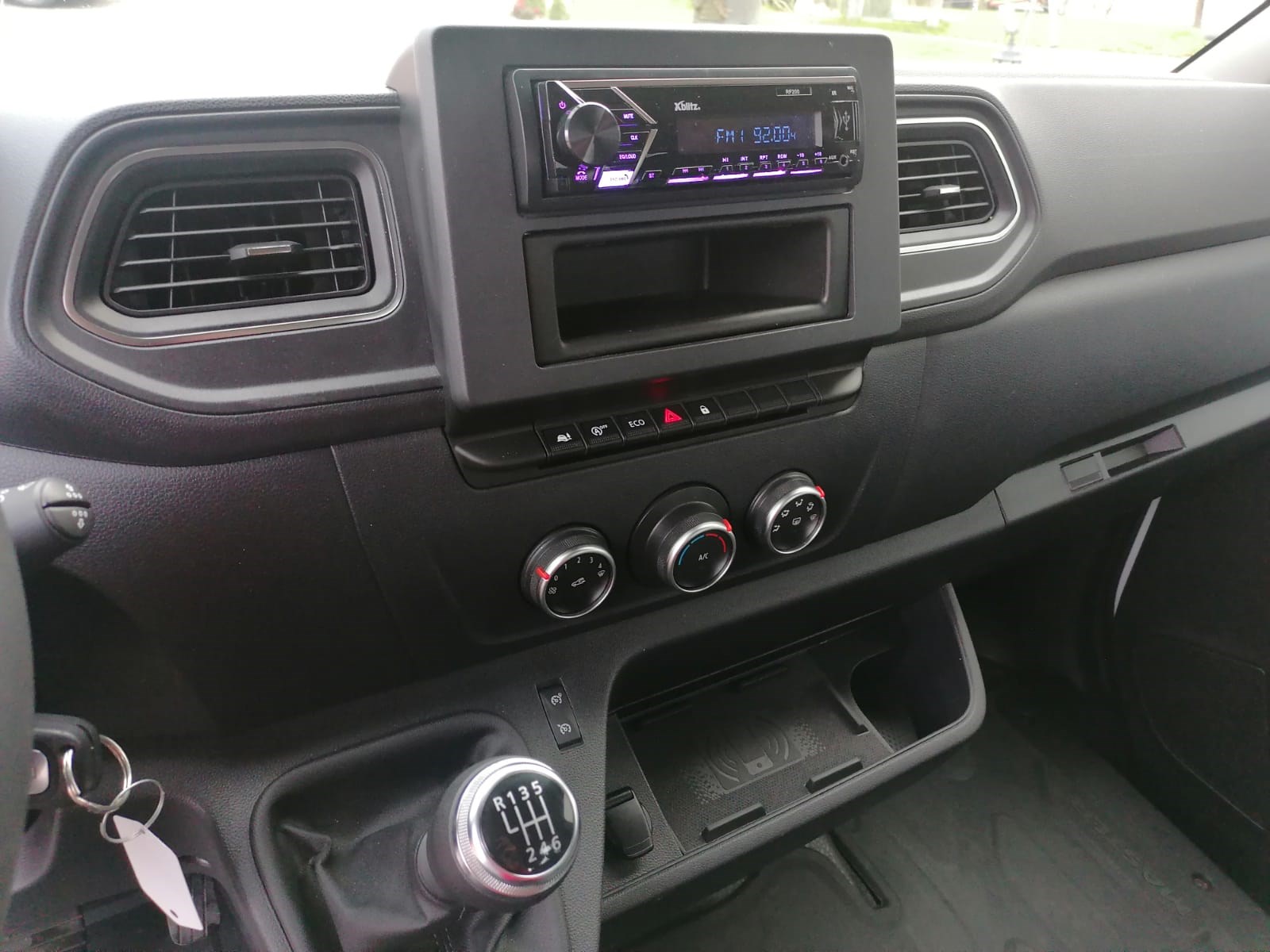 RENAULT Master T35 dCi165 L2-image-10