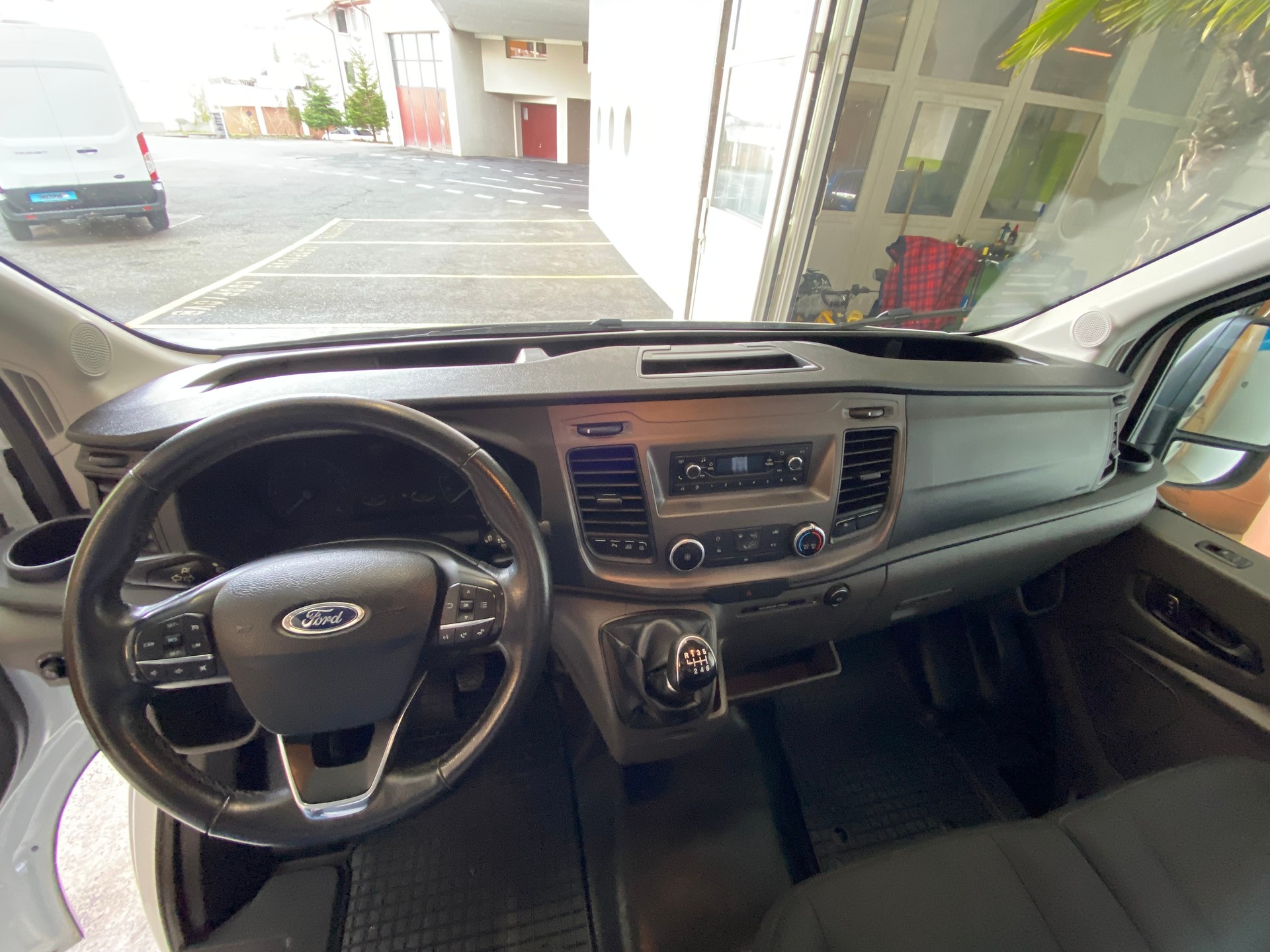FORD Transit L3 Trend 2.0 TDCi 130 FWD-image-9