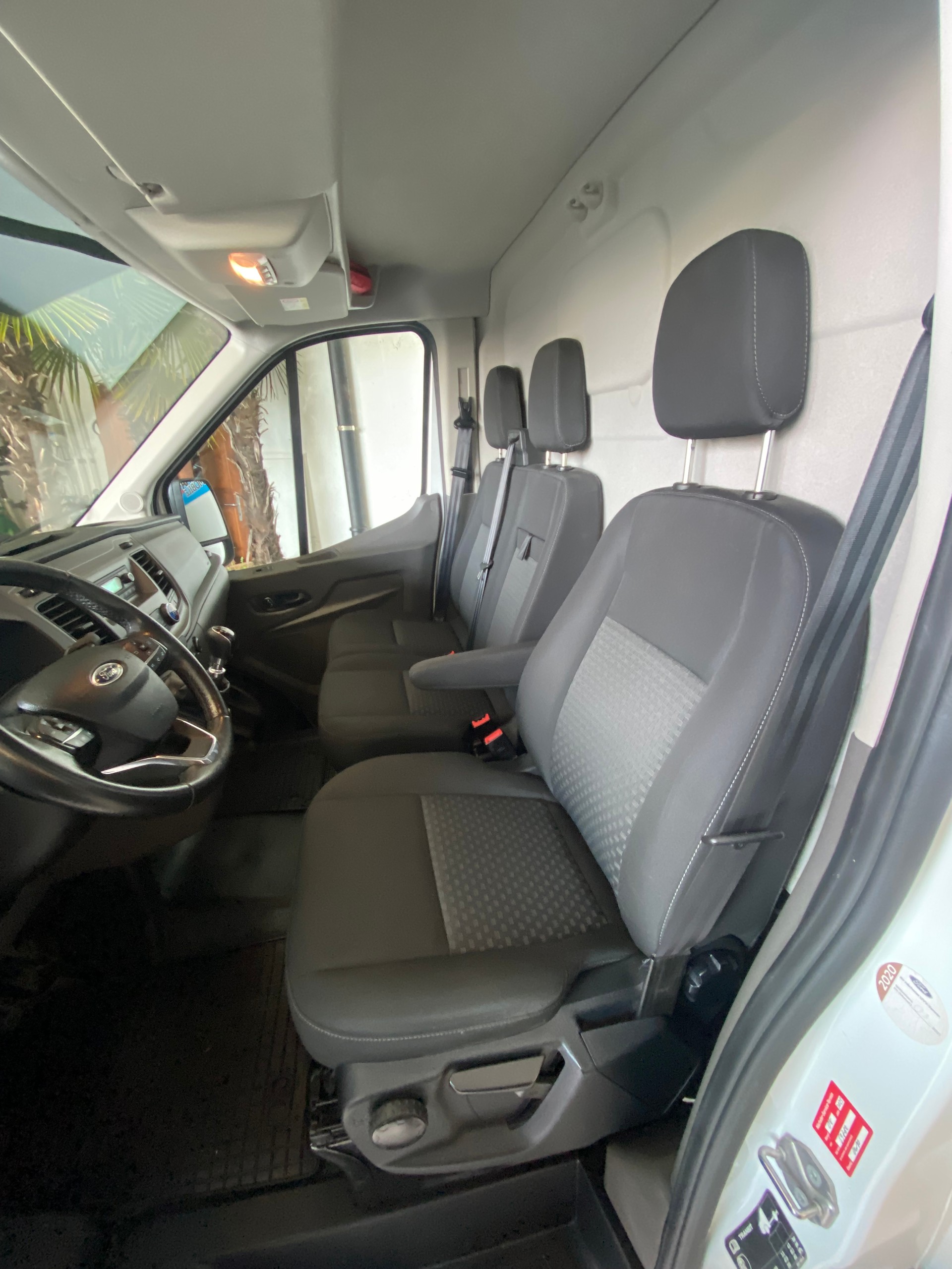 FORD Transit L3 Trend 2.0 TDCi 130 FWD-image-8