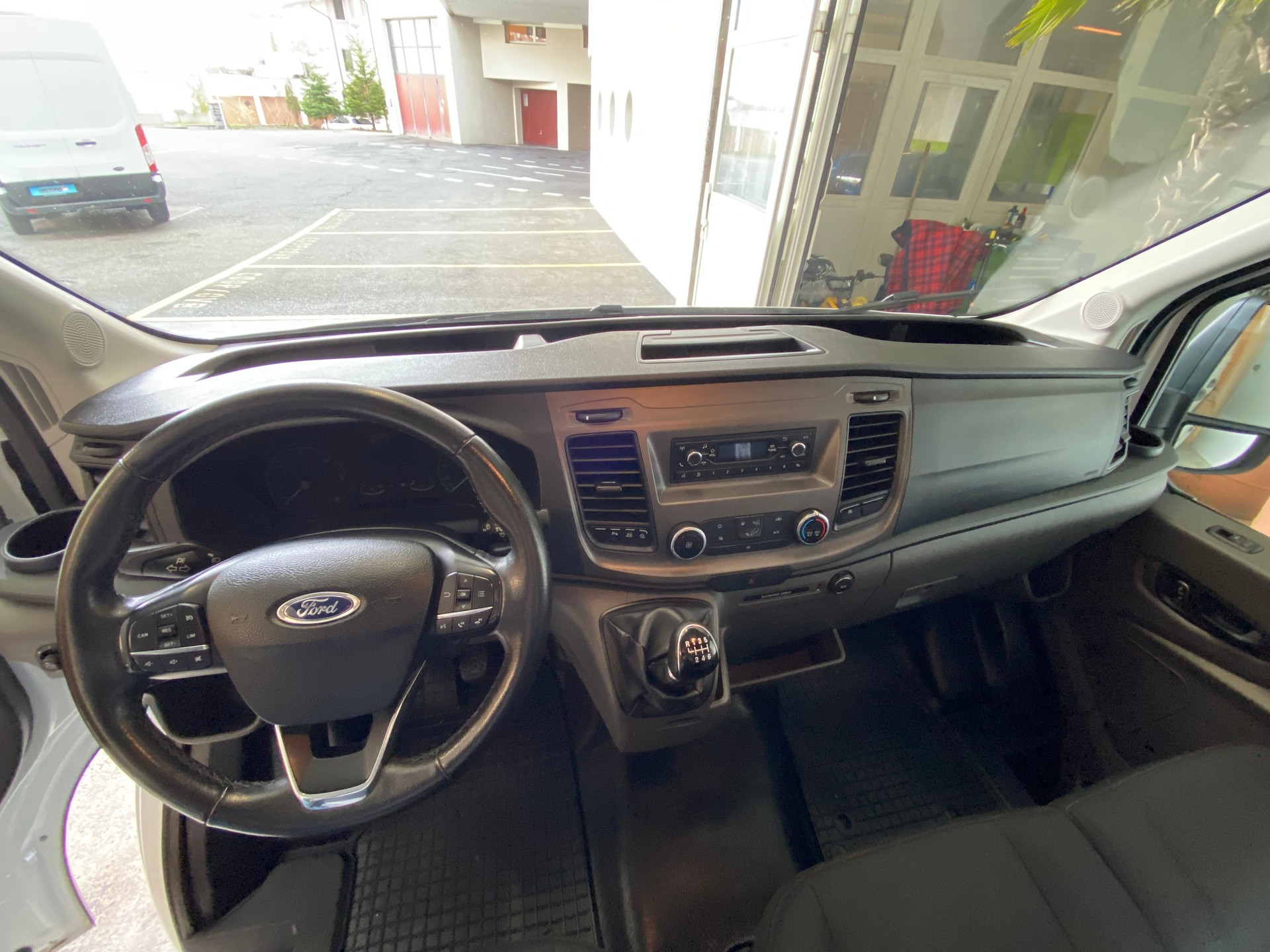 FORD Transit L3 Trend 2.0 TDCi 130 FWD-image-11