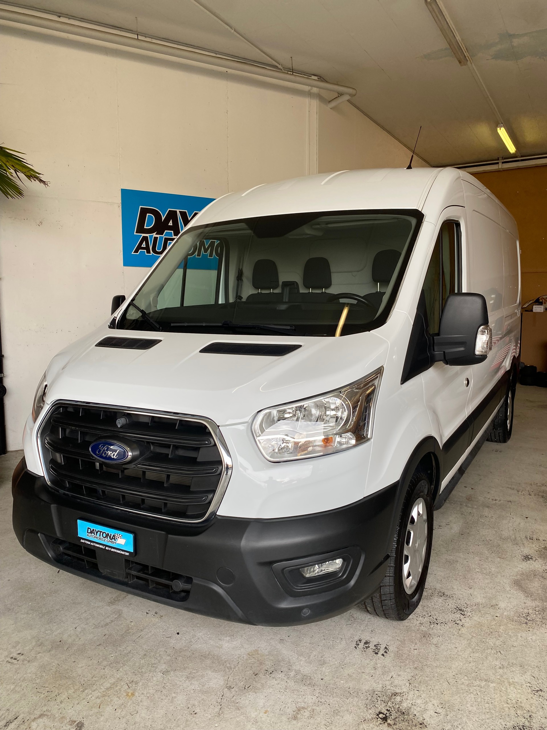 FORD Transit L3 Trend 2.0 TDCi 130 FWD-image-5