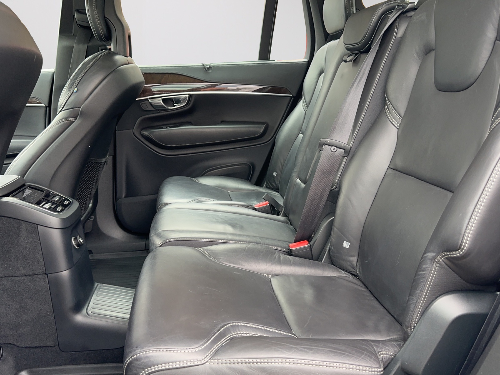 VOLVO XC90 T8 AWD Inscription Geartronic-image-11