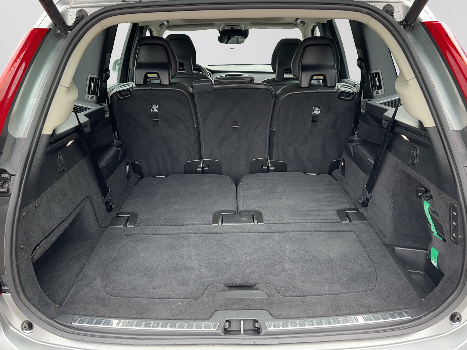 VOLVO XC90 T8 AWD Inscription Geartronic-image-12