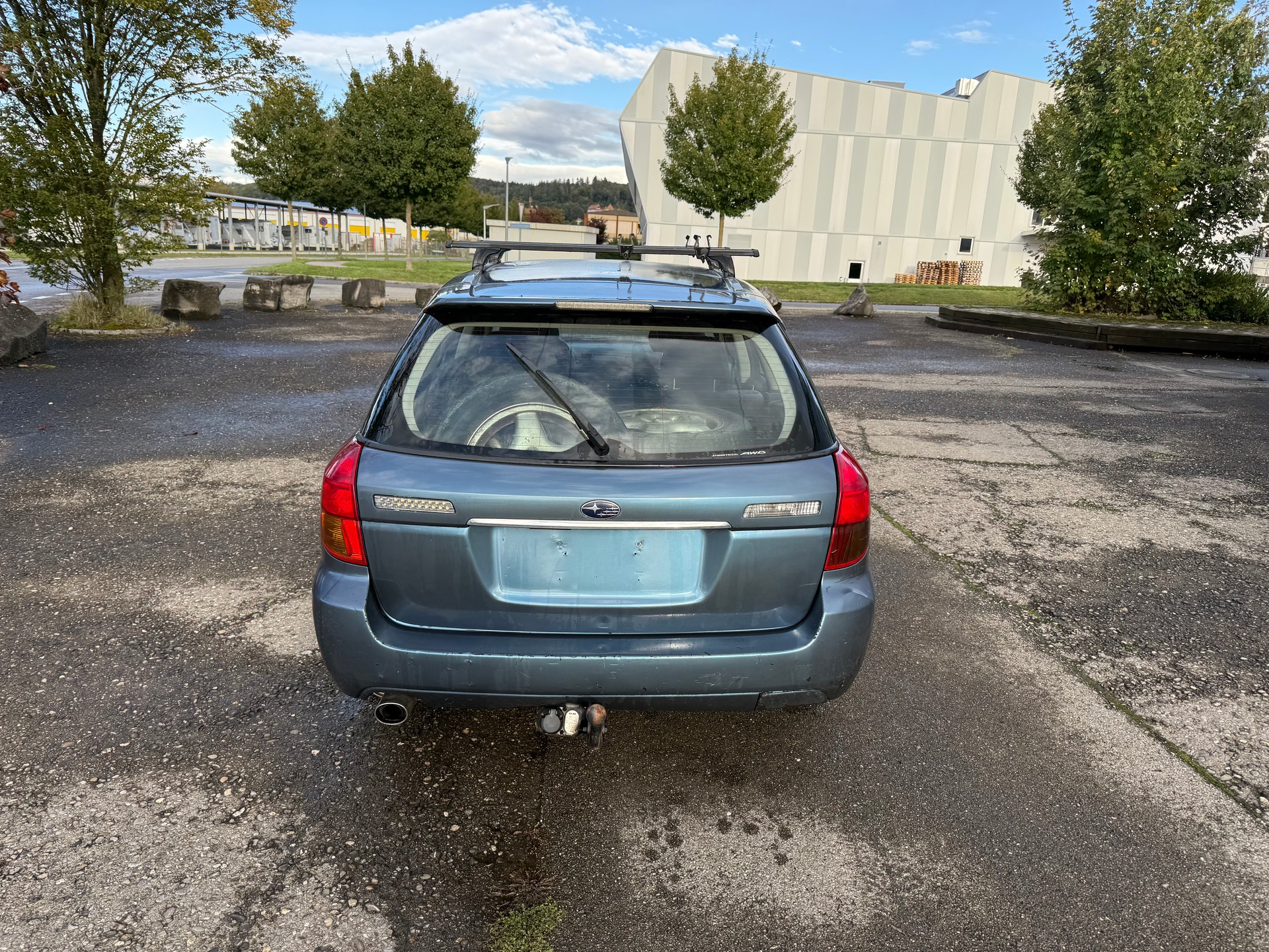 SUBARU Legacy 2.0i AWD-image-5