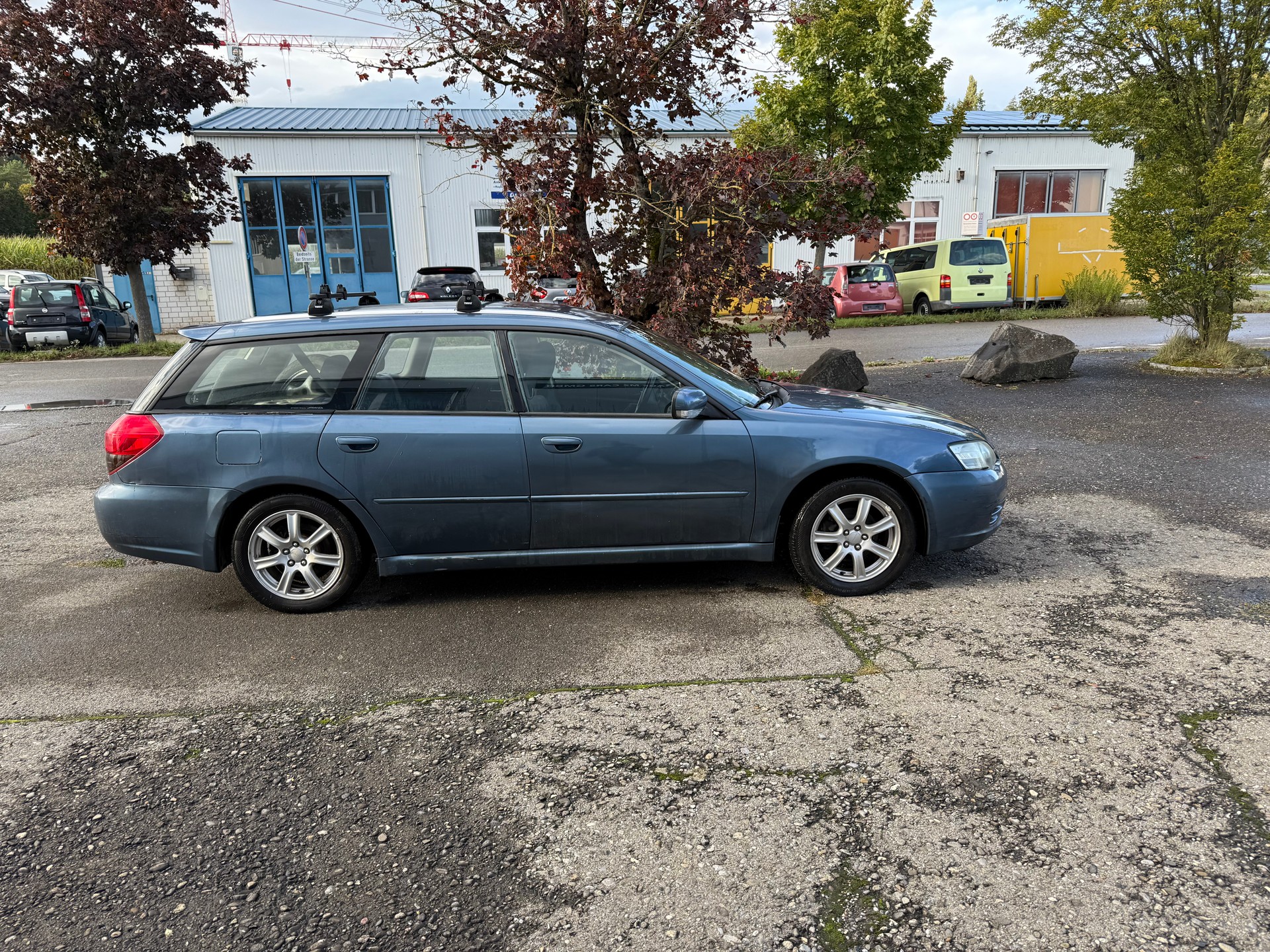 SUBARU Legacy 2.0i AWD-image-3