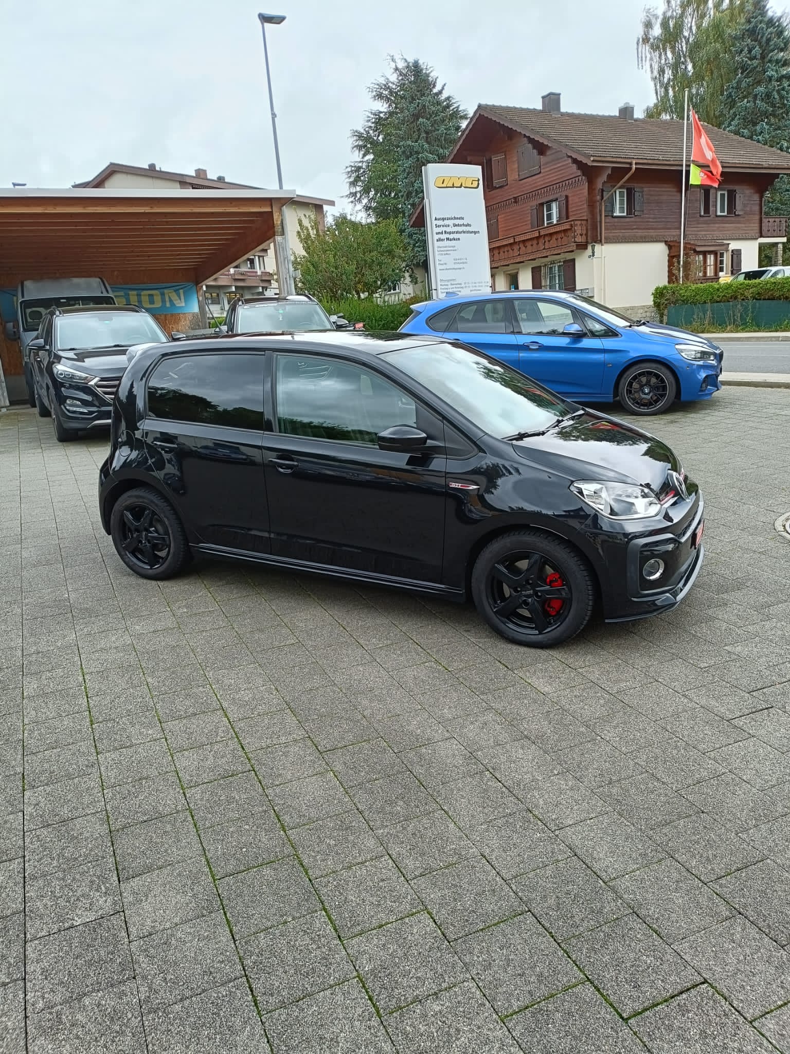 VW Up 1.0 TSI GTI-image-1