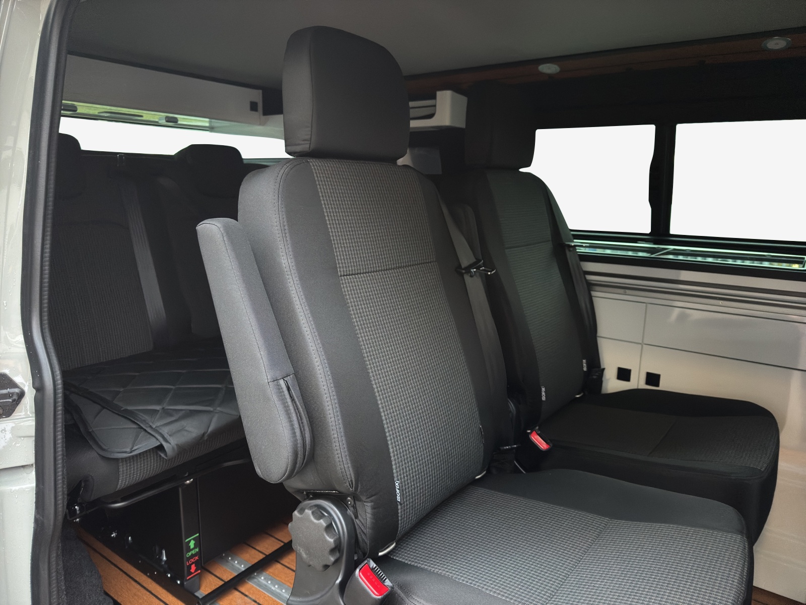 VW T6.1 2.0 TDI Envia Free 4Motion DSG-image-11