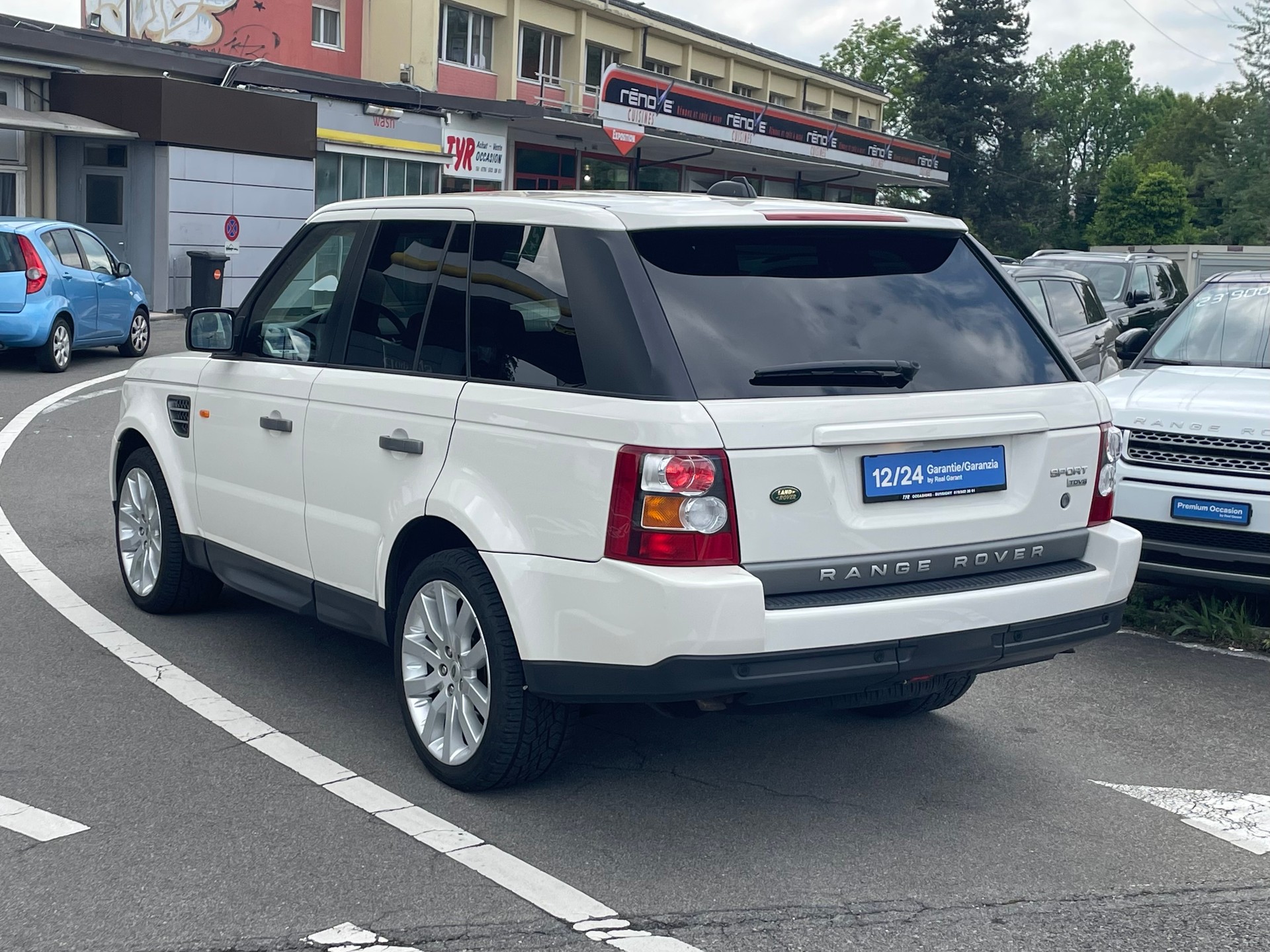 LAND ROVER Range Rover Sport 3.6 Td8 HSE Automatic-image-4