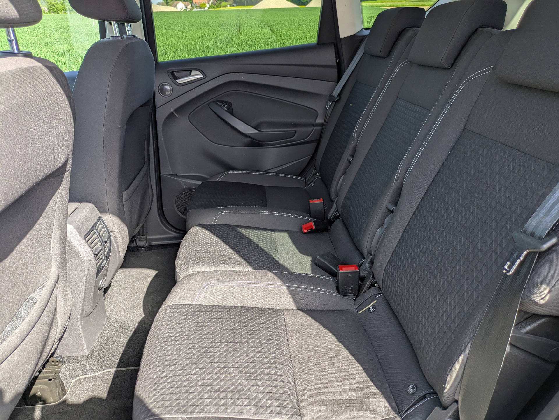 FORD C-Max 1.0i EcoB 100 Trend S/S-image-3