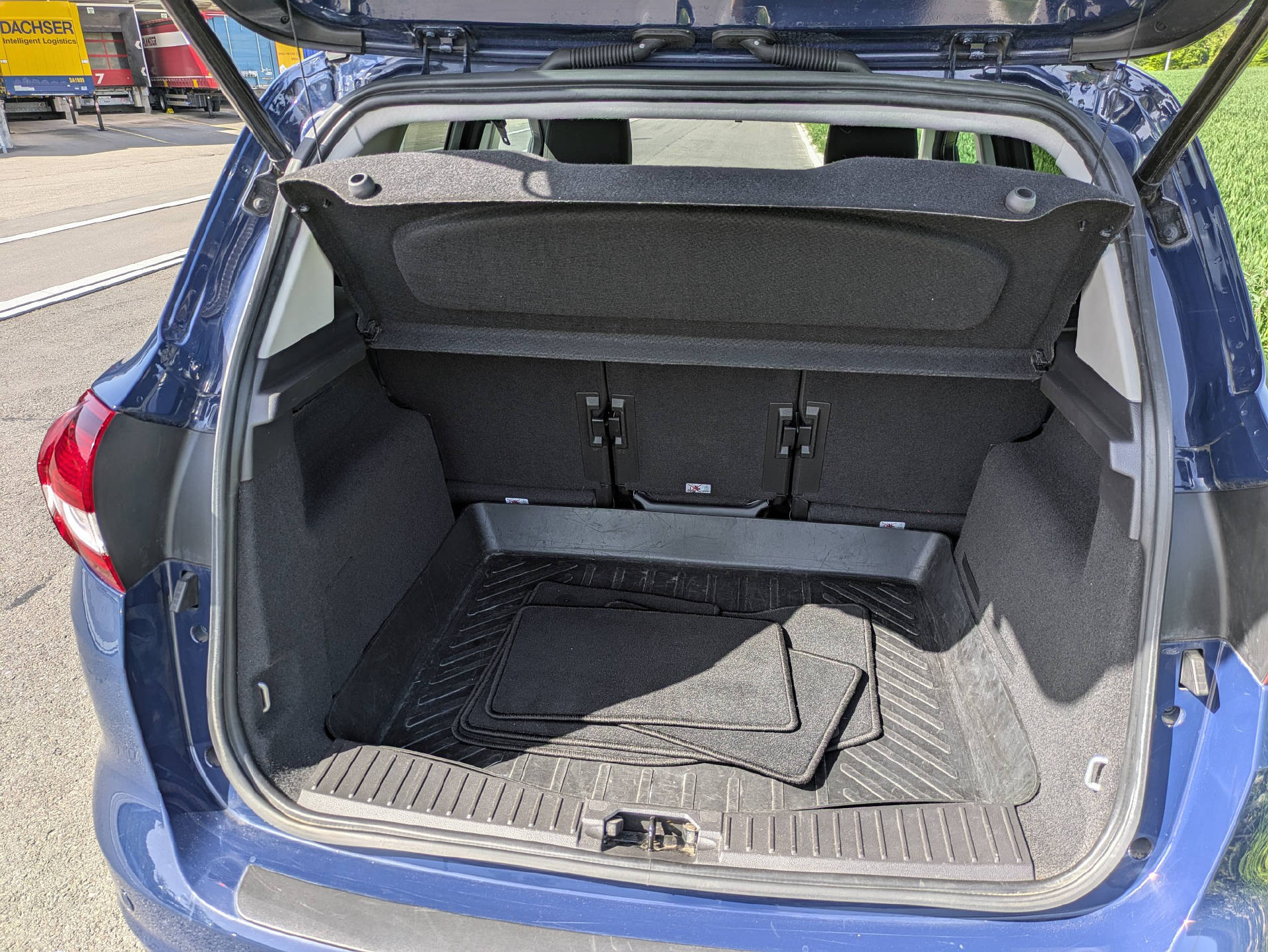 FORD C-Max 1.0i EcoB 100 Trend S/S-image-2