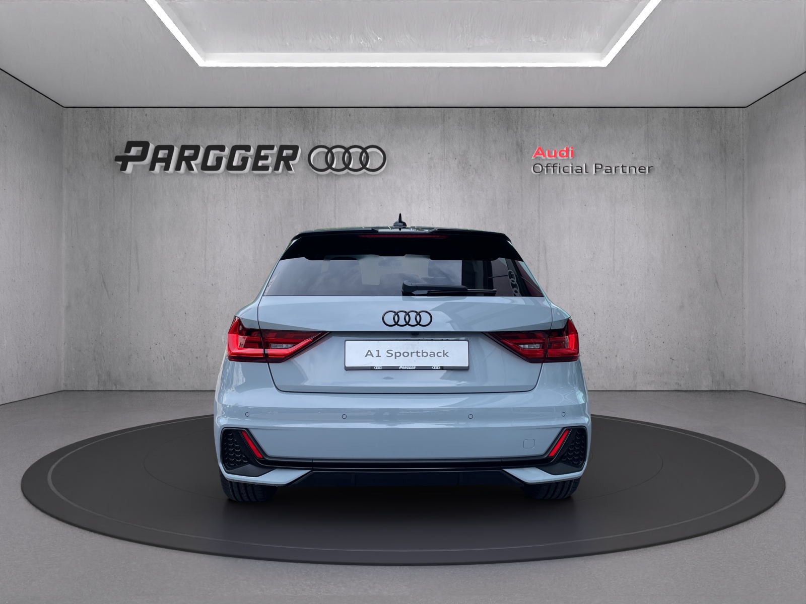 AUDI S line Attraction S-tronic-image-3
