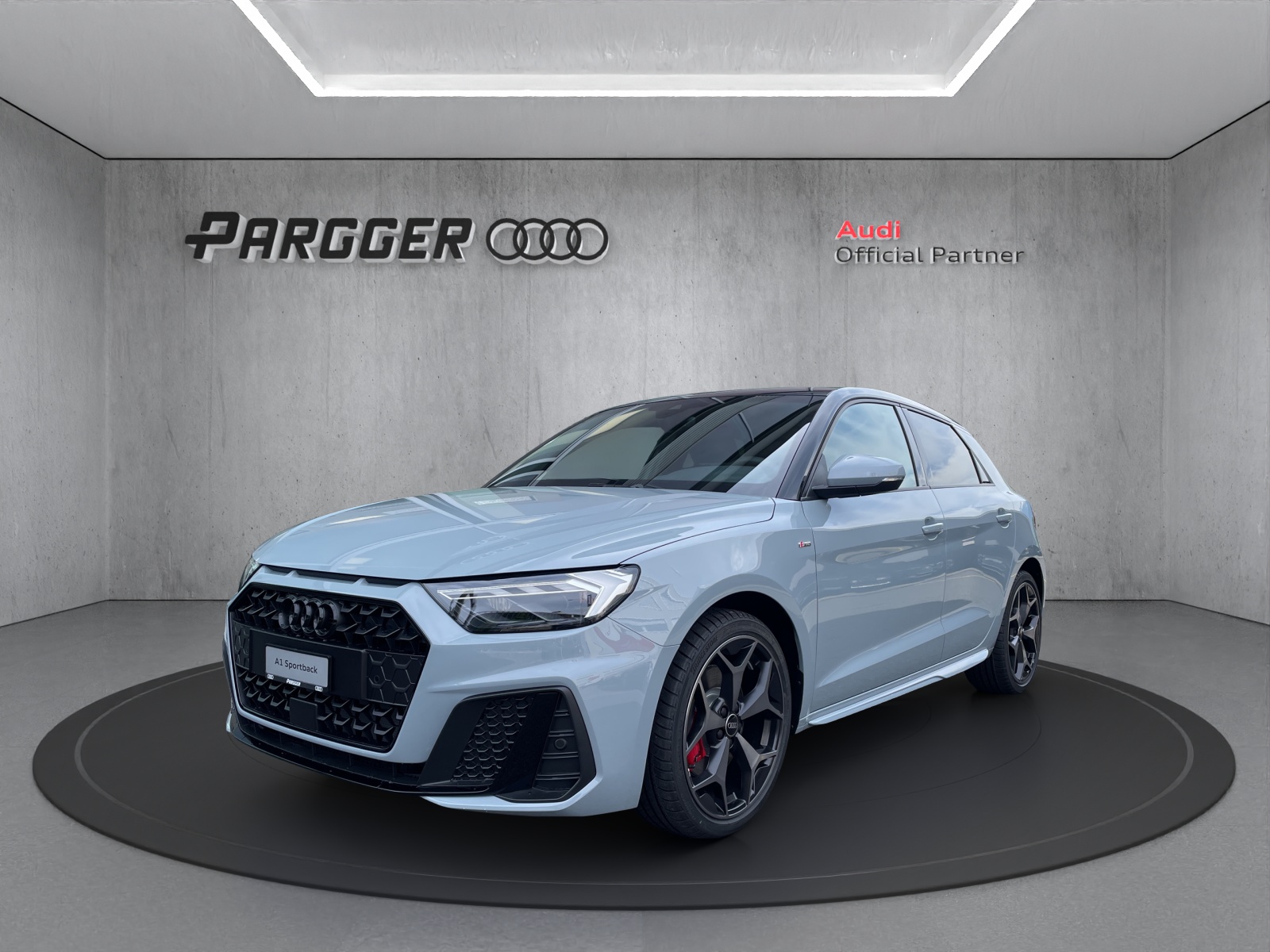 AUDI S line Attraction S-tronic-image-0