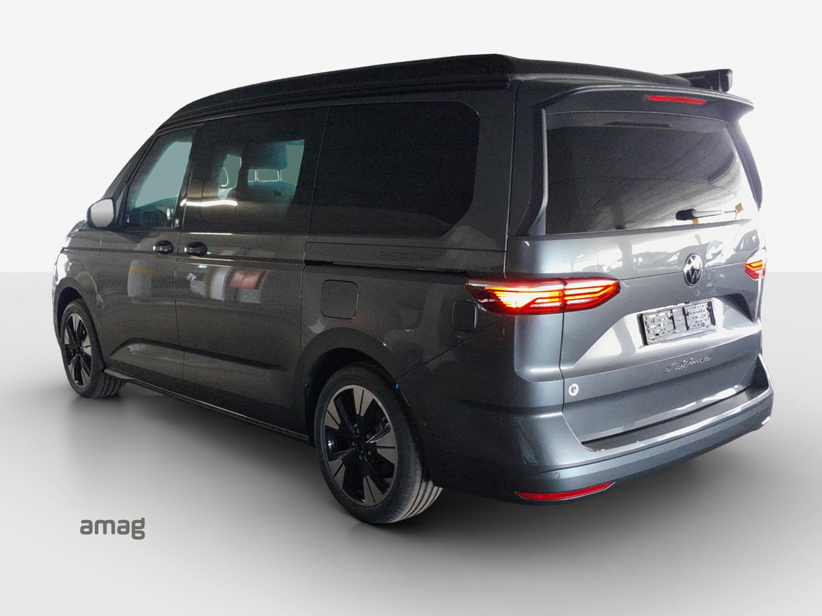 VW California 2.0 TDI Beach Tour-showroom-element-2