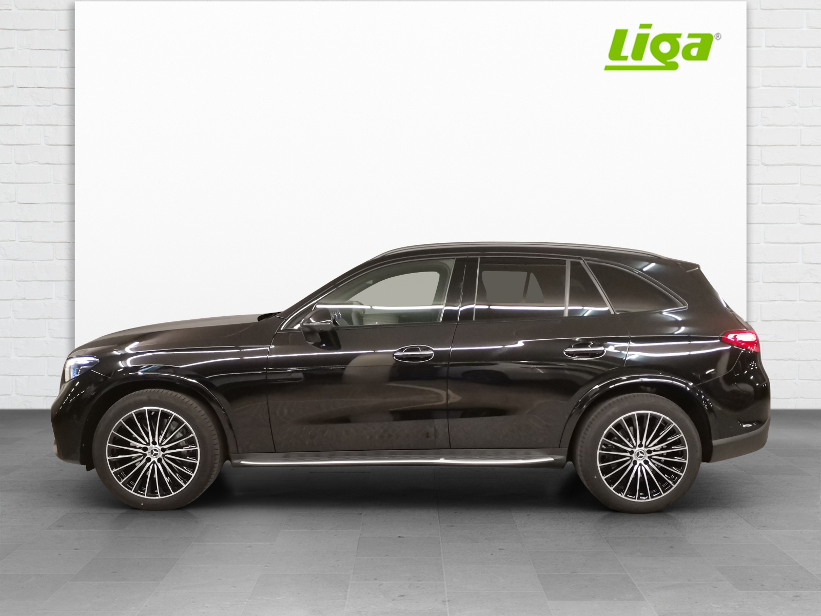MERCEDES-BENZ GLC 200 AMG Line 4Matic-image-0