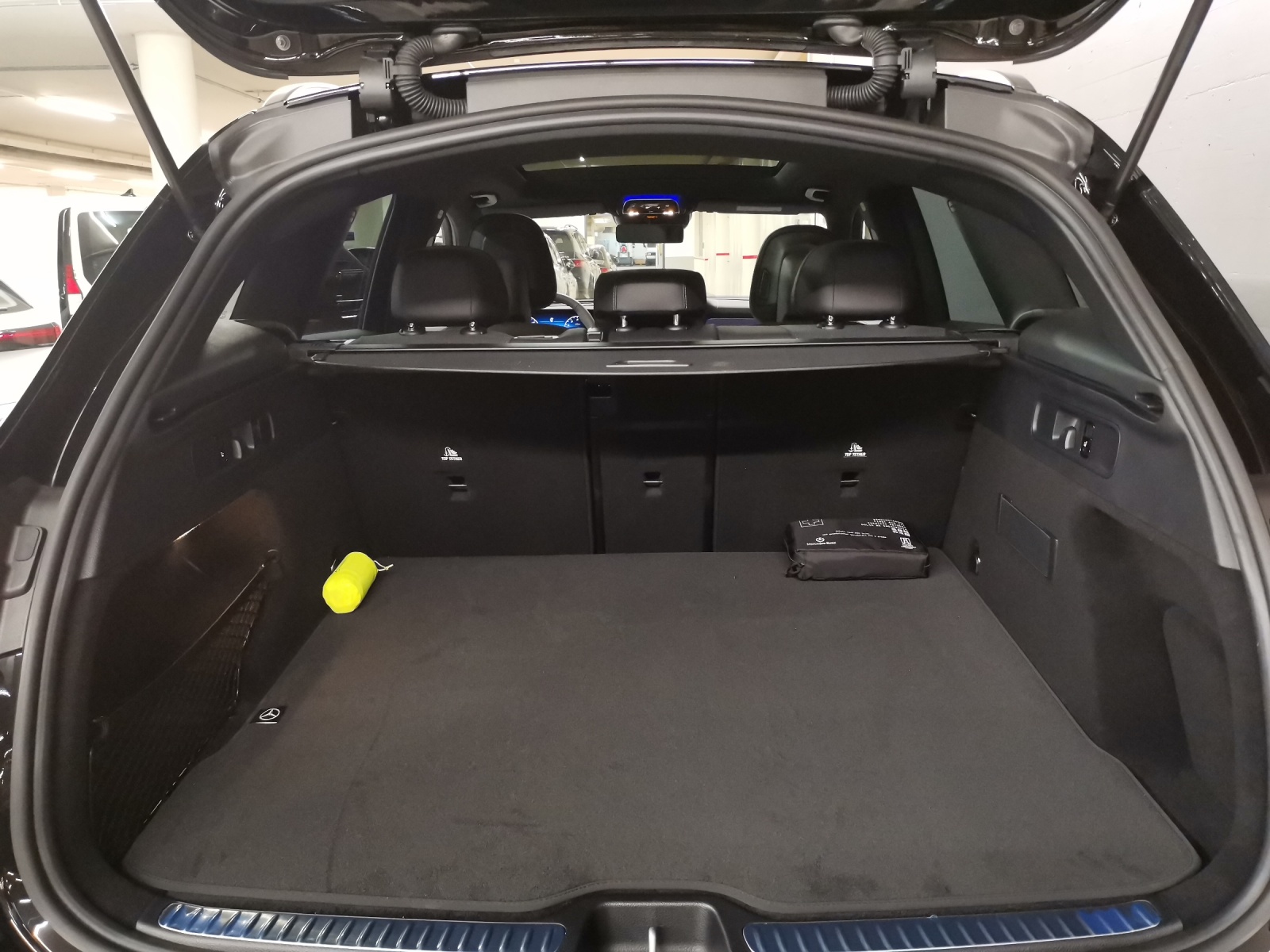 MERCEDES-BENZ GLC 200 AMG Line 4Matic-image-10