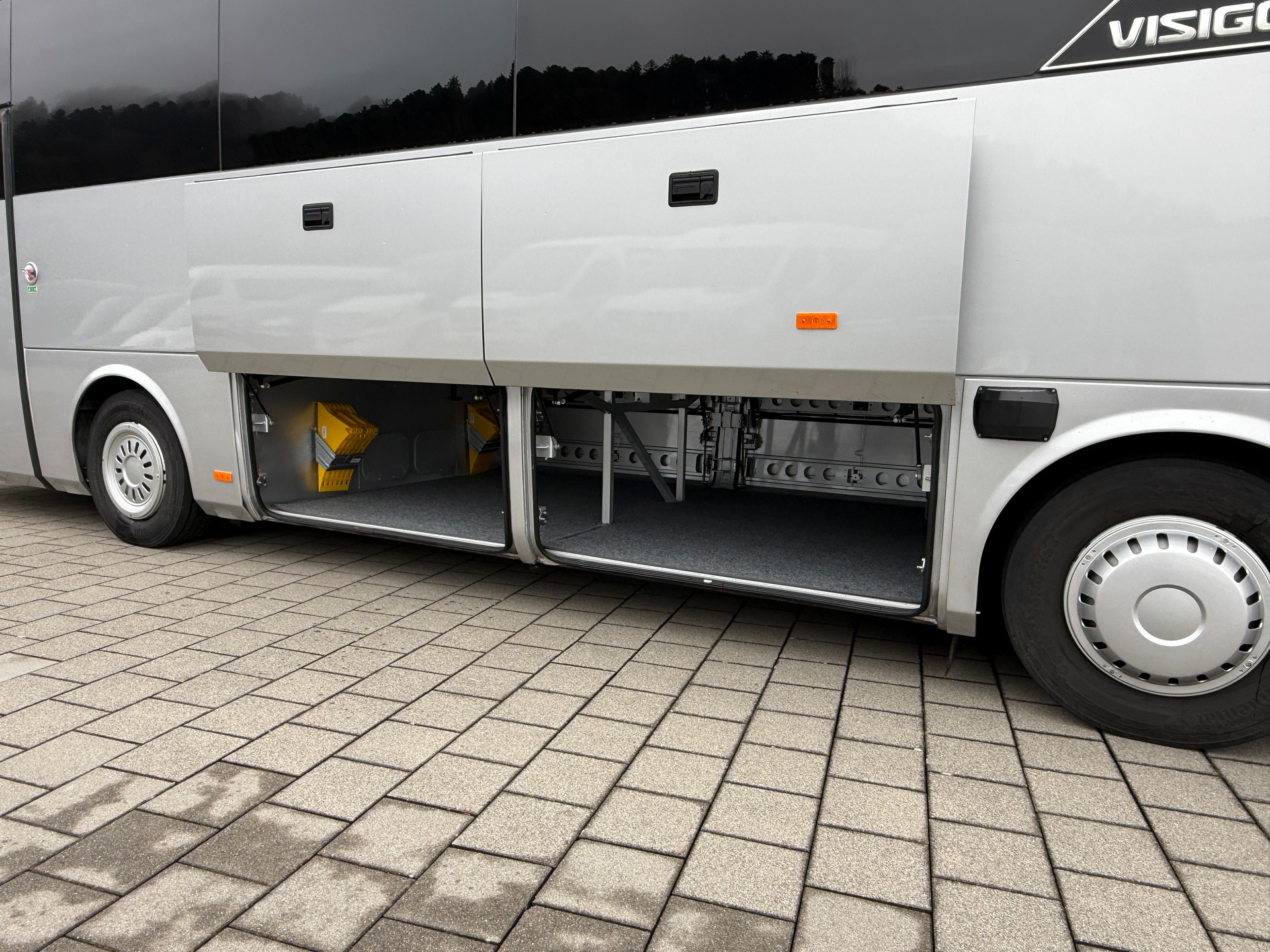 ISUZU AOS Visigo-image-2