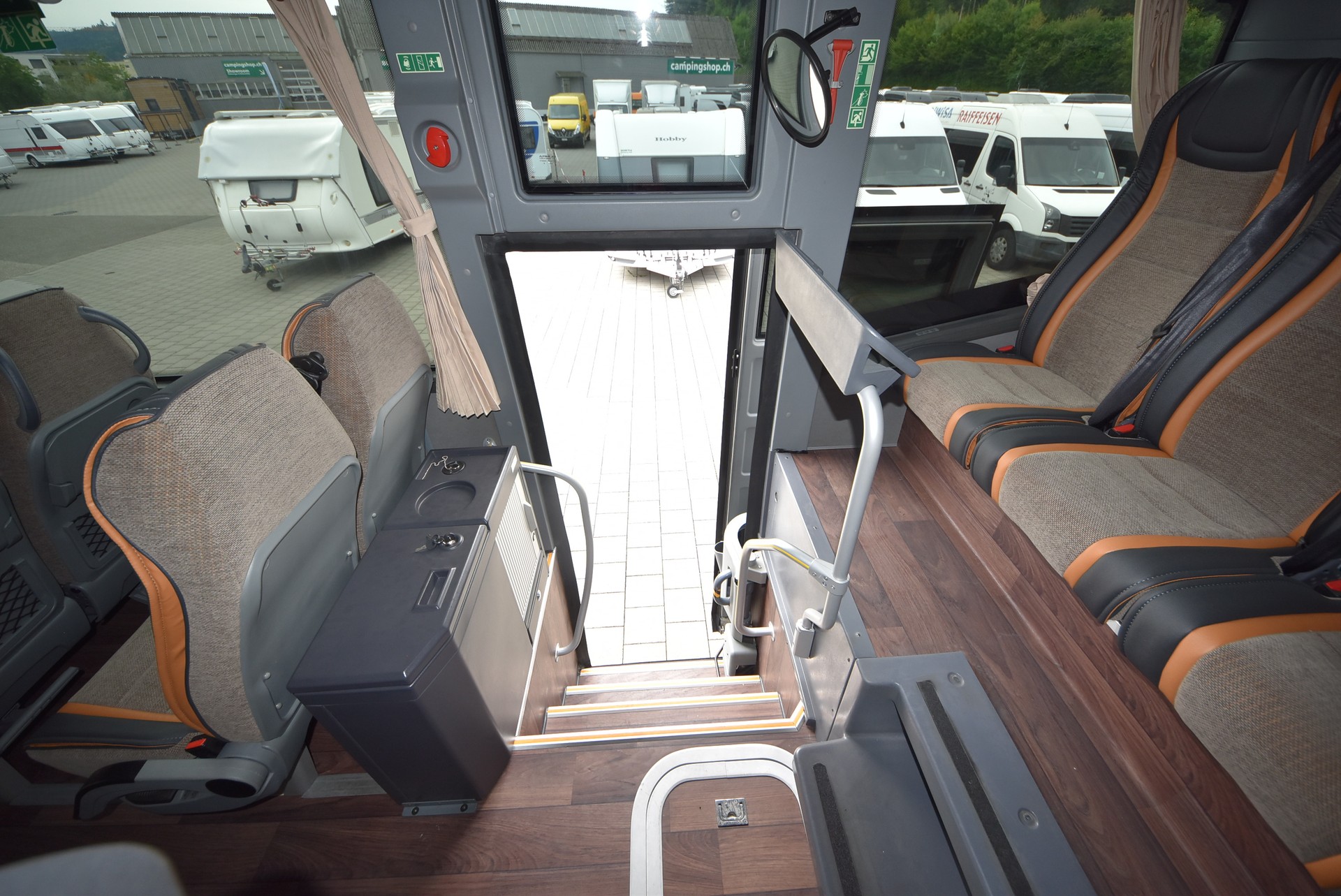 ISUZU AOS Visigo-image-9