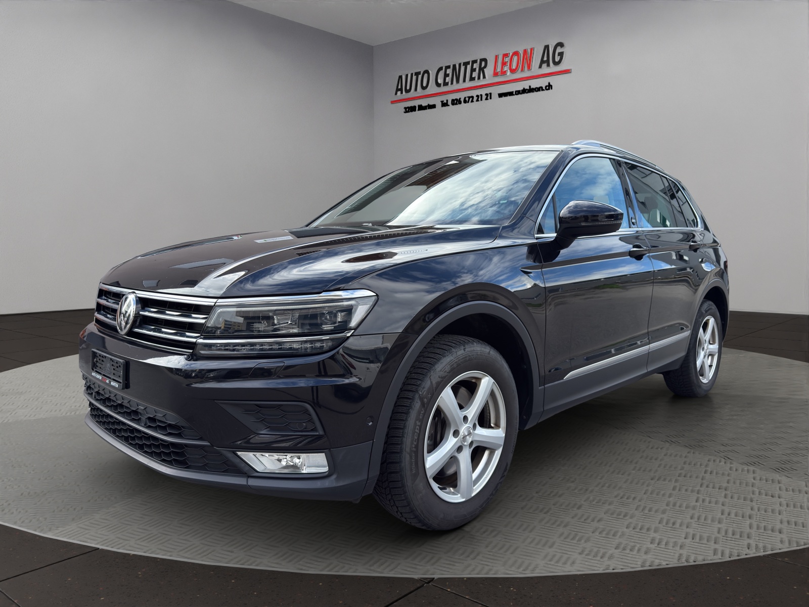 VW Tiguan 2.0TSI Sound 4Motion DSG-image-1