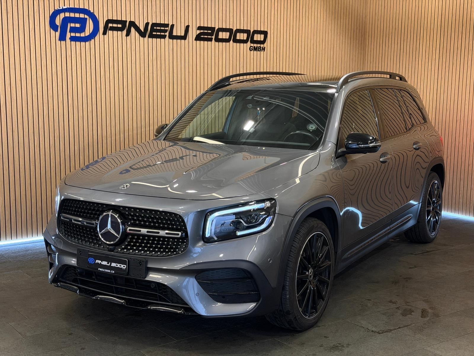 MERCEDES-BENZ GLB 220 d 4Matic AMG Line 8G-Tronic-image-0
