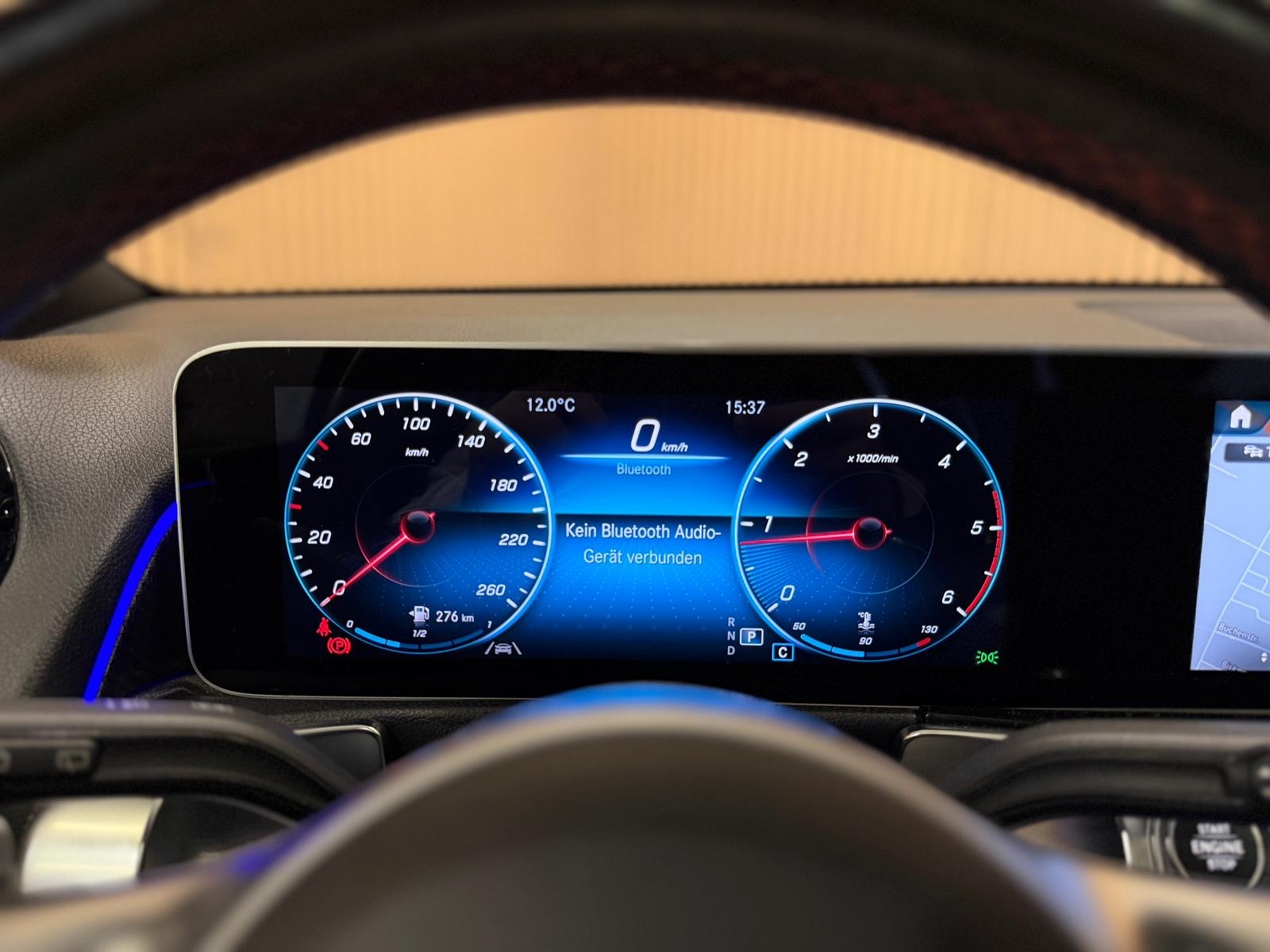 MERCEDES-BENZ GLB 220 d 4Matic AMG Line 8G-Tronic-image-8