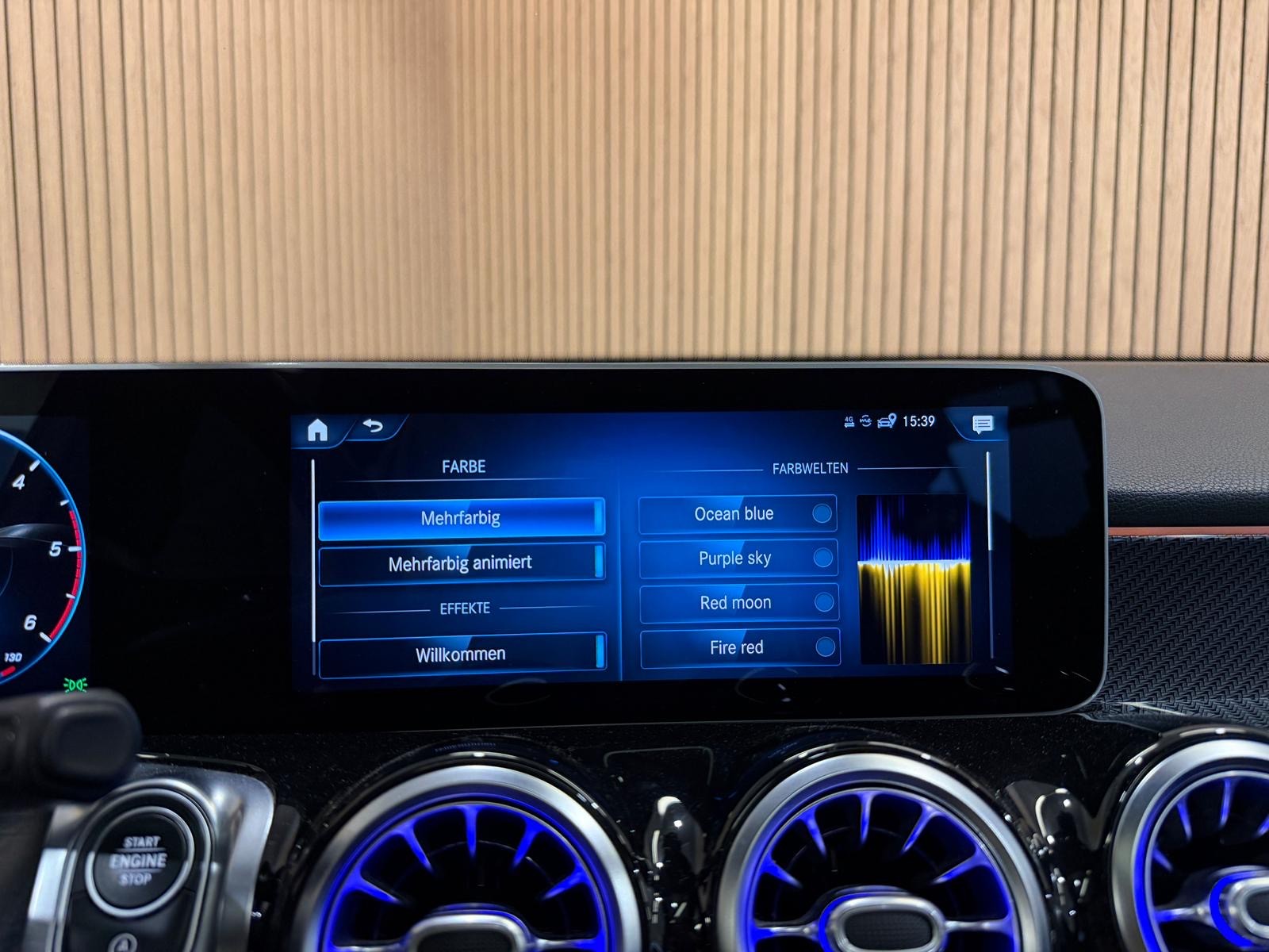 MERCEDES-BENZ GLB 220 d 4Matic AMG Line 8G-Tronic-image-15