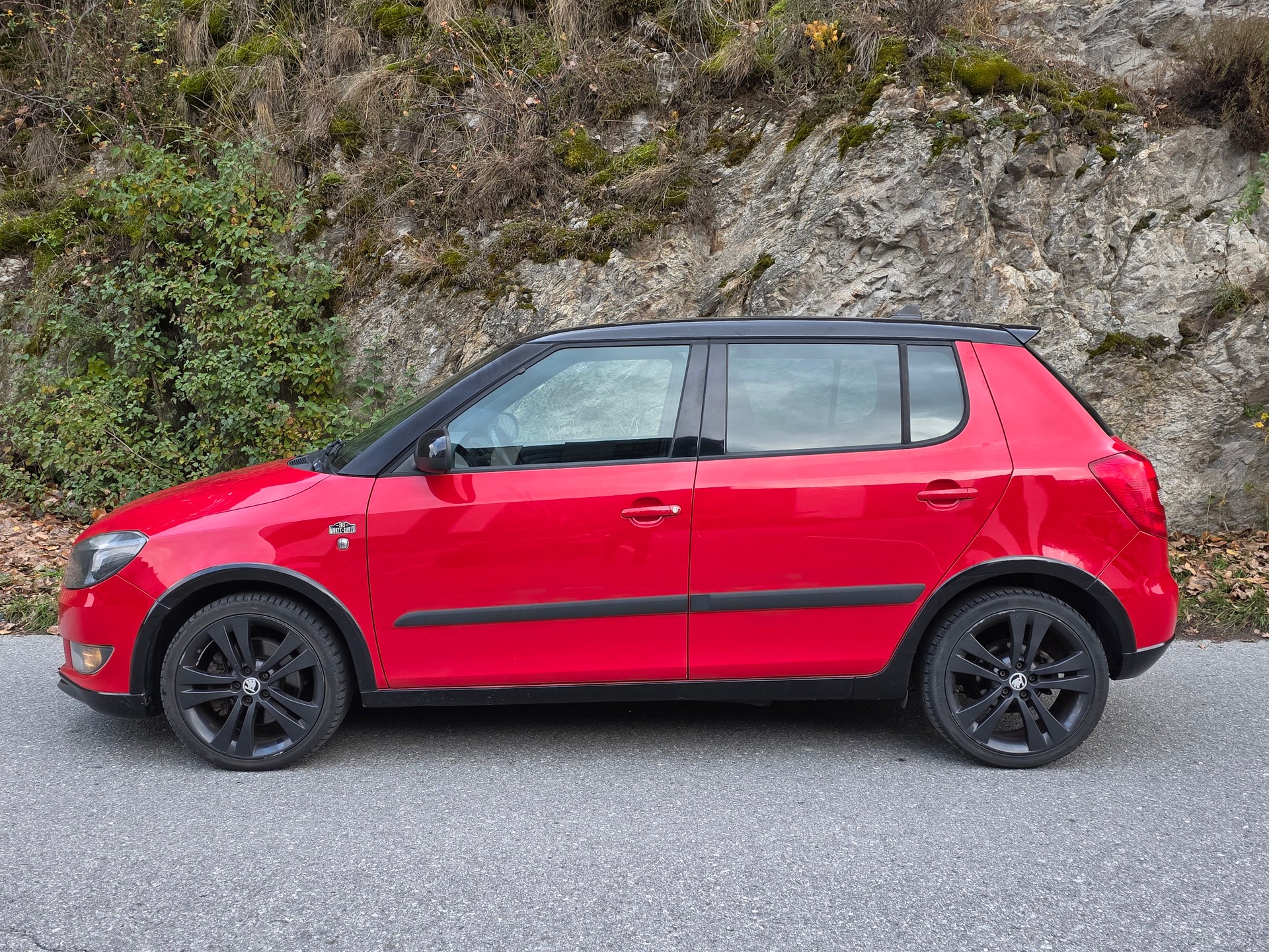 SKODA Fabia 1.2 TSI Monte Carlo-image-1