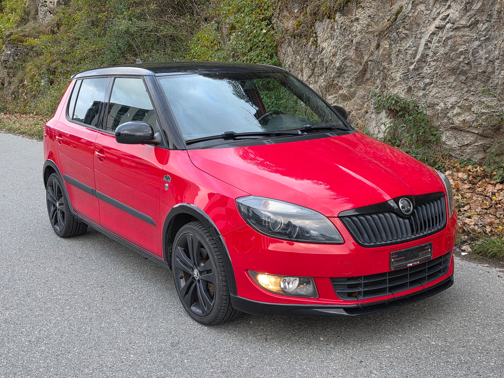 SKODA Fabia 1.2 TSI Monte Carlo-image-5