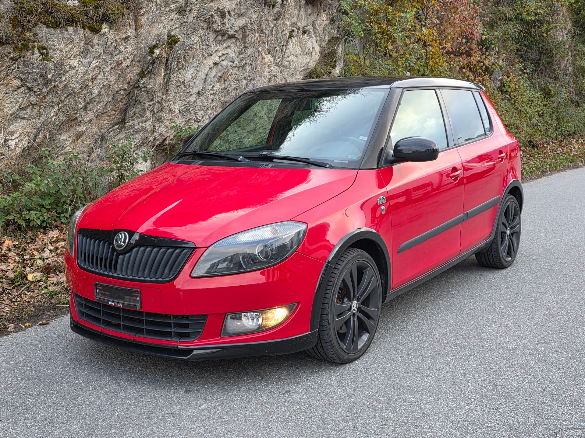SKODA Fabia 1.2 TSI Monte Carlo-image-0