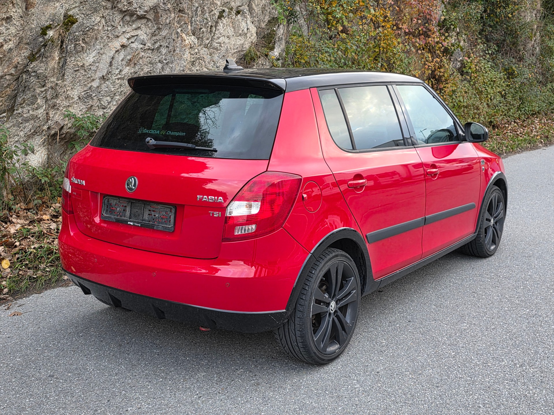 SKODA Fabia 1.2 TSI Monte Carlo-image-3