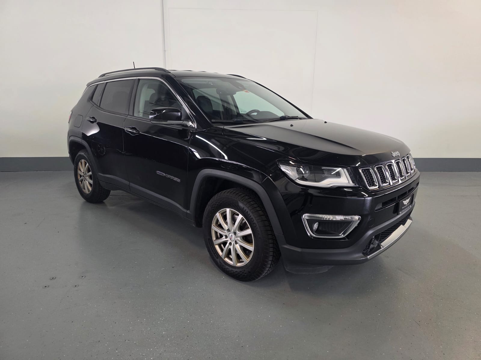 JEEP Compass 2.0CRD Limited AWD 9ATX-image-2