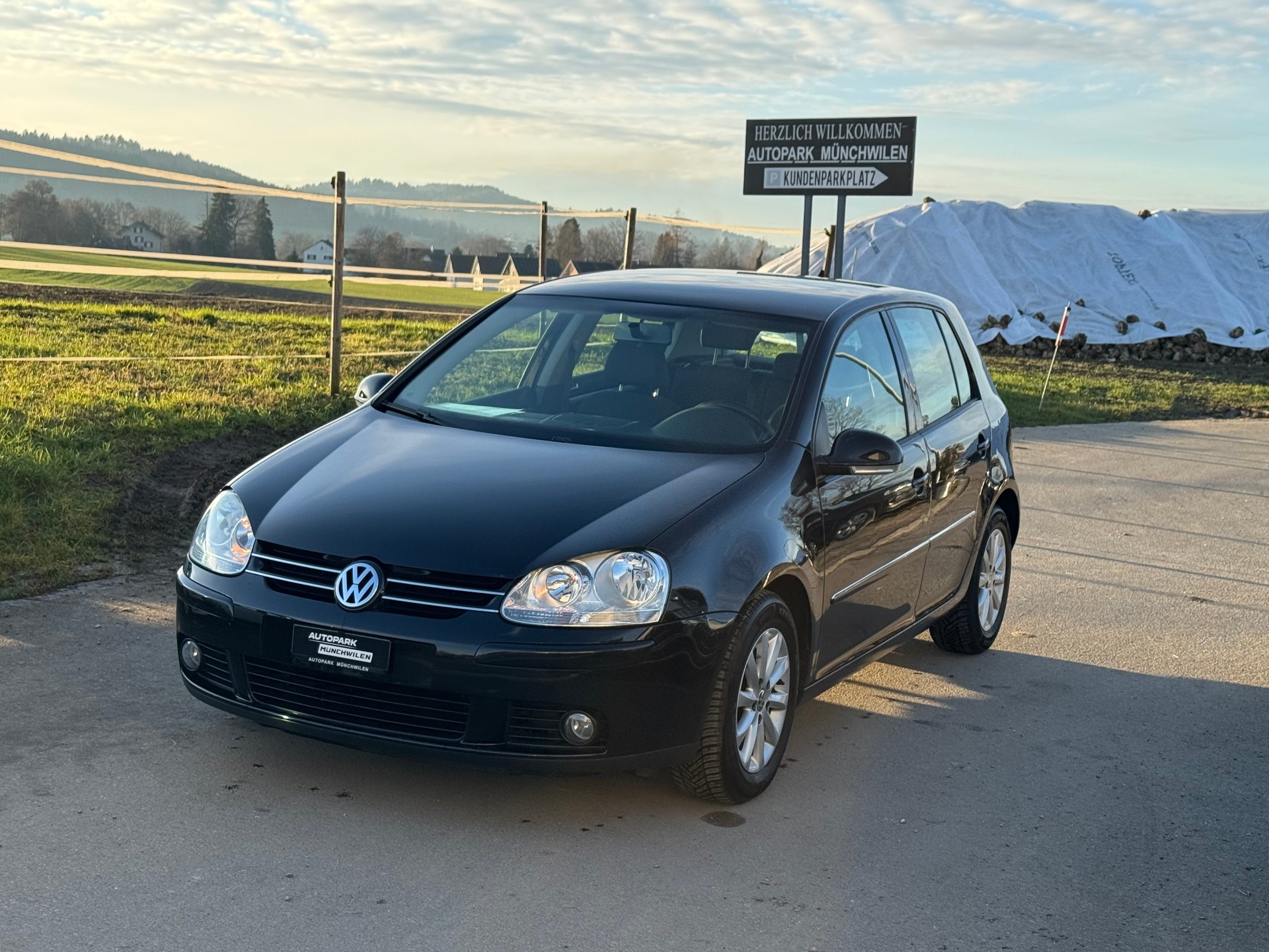 VW Golf 1.4 TSI Comfortline DSG-image-0