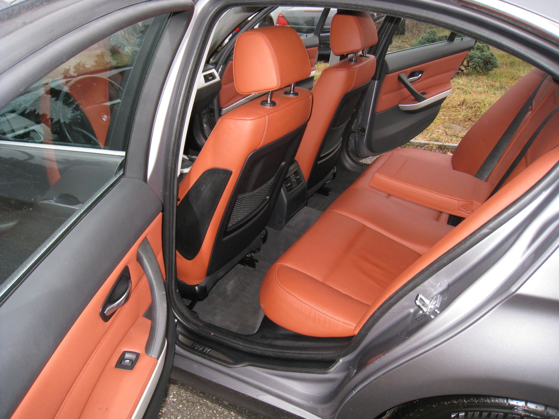 BMW 325i x-Drive Steptronic MFK.-image-11