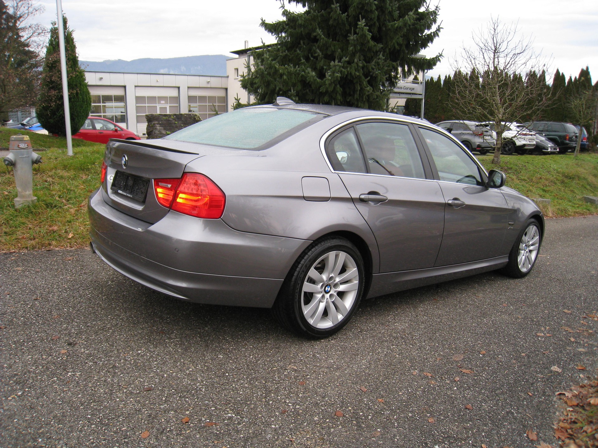 BMW 325i x-Drive Steptronic MFK.-image-10