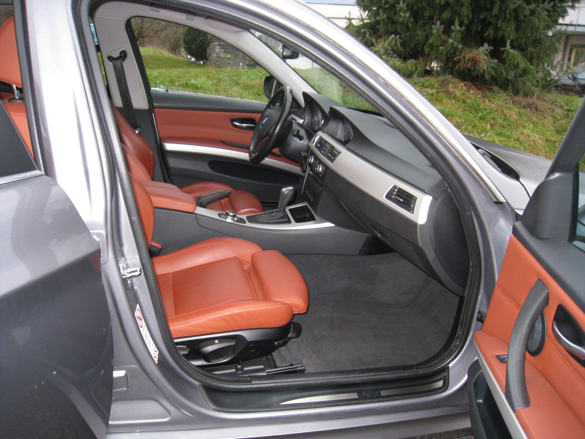 BMW 325i x-Drive Steptronic MFK.-image-9