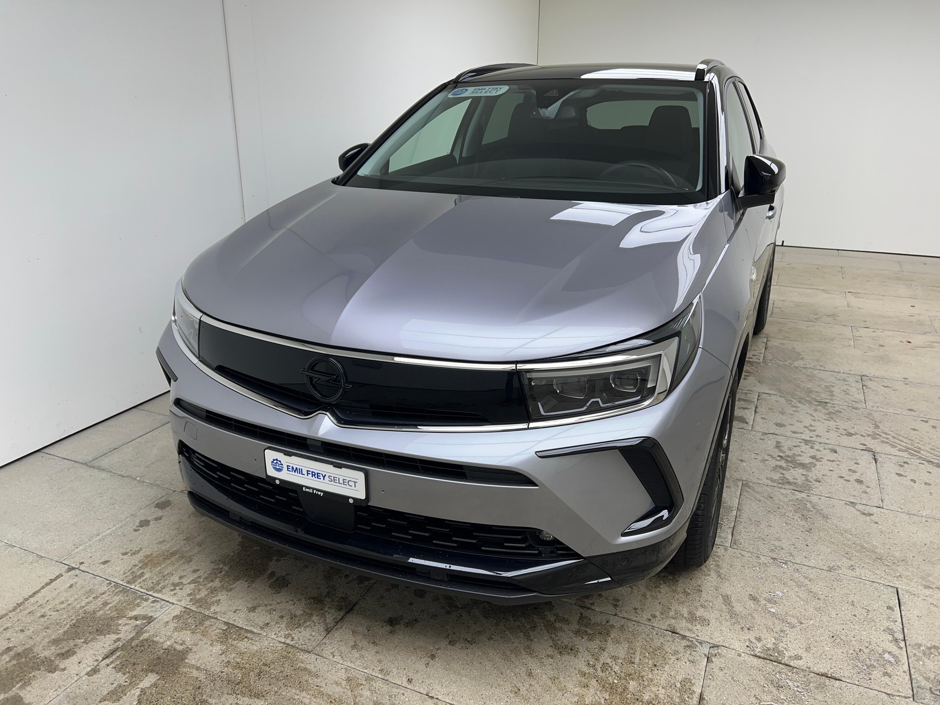 OPEL Grandland 1.2 T GS Blitz / Jetzt mit attraktivem 1.99% Leasing-image-0
