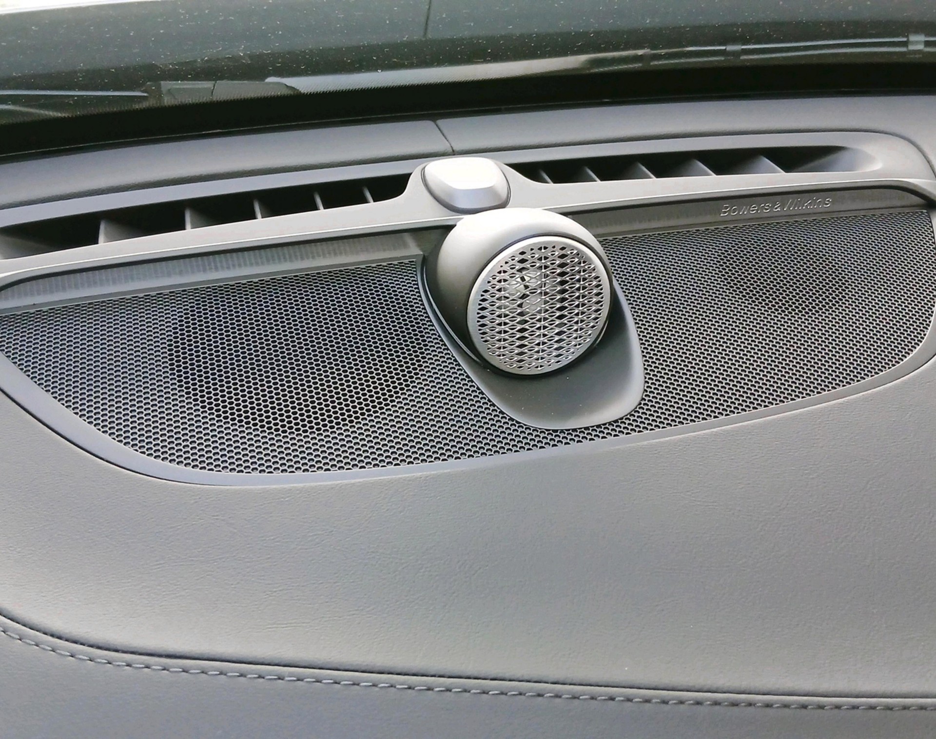 VOLVO XC90 2.0 T8 TE Ultra Bright eA-image-15