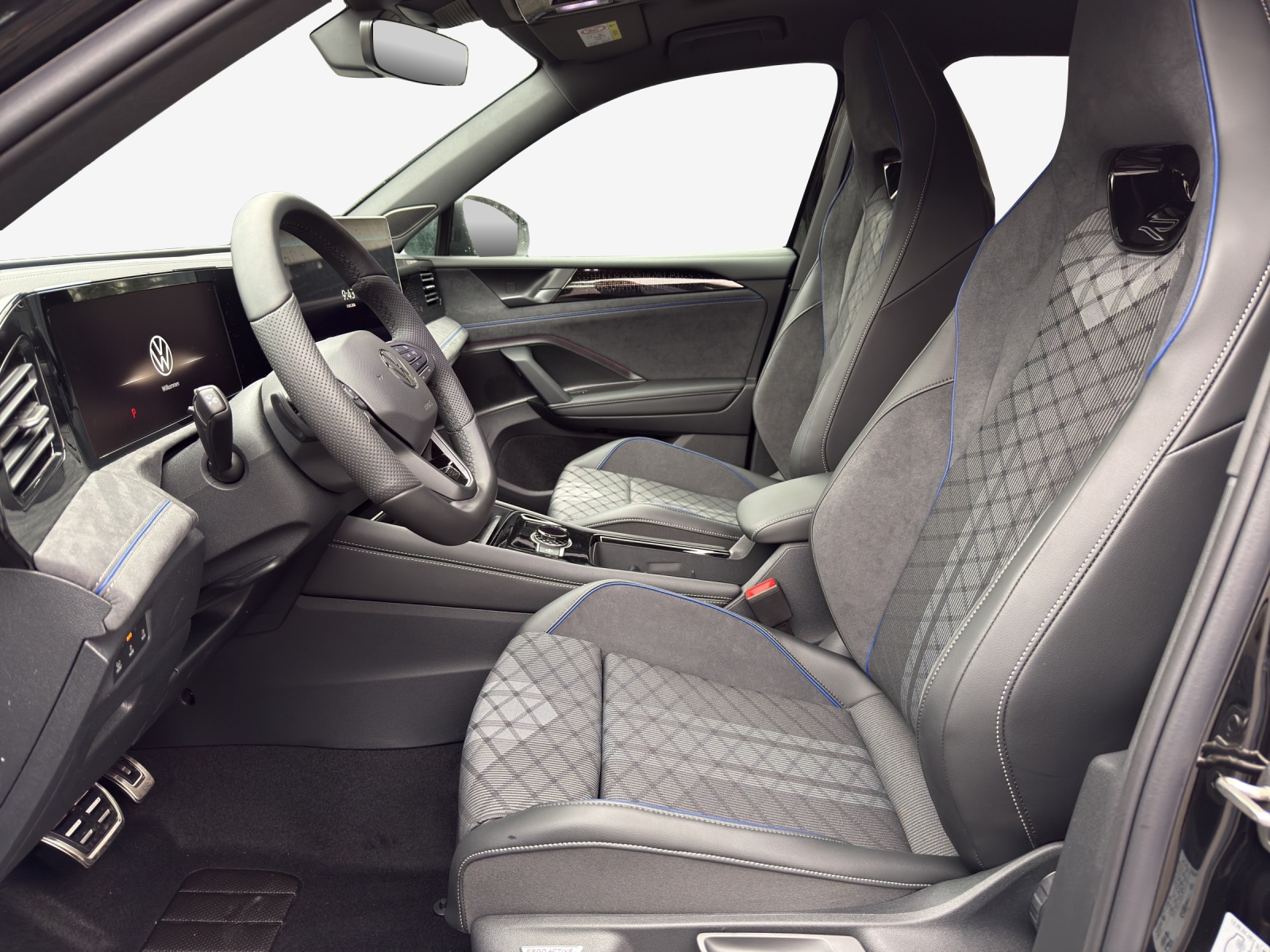 VW Tiguan 2.0 TSI DSG R-Line 4Motion-image-7