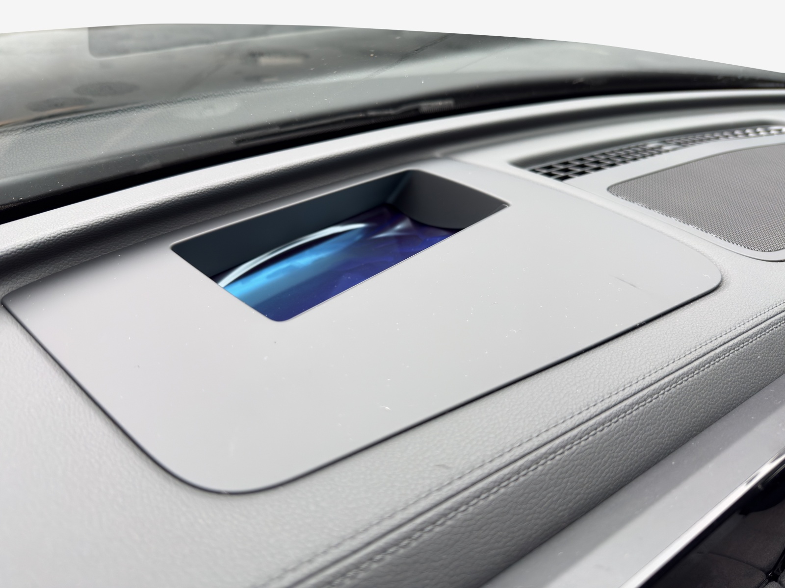 VW Tiguan 2.0 TSI DSG R-Line 4Motion-image-15