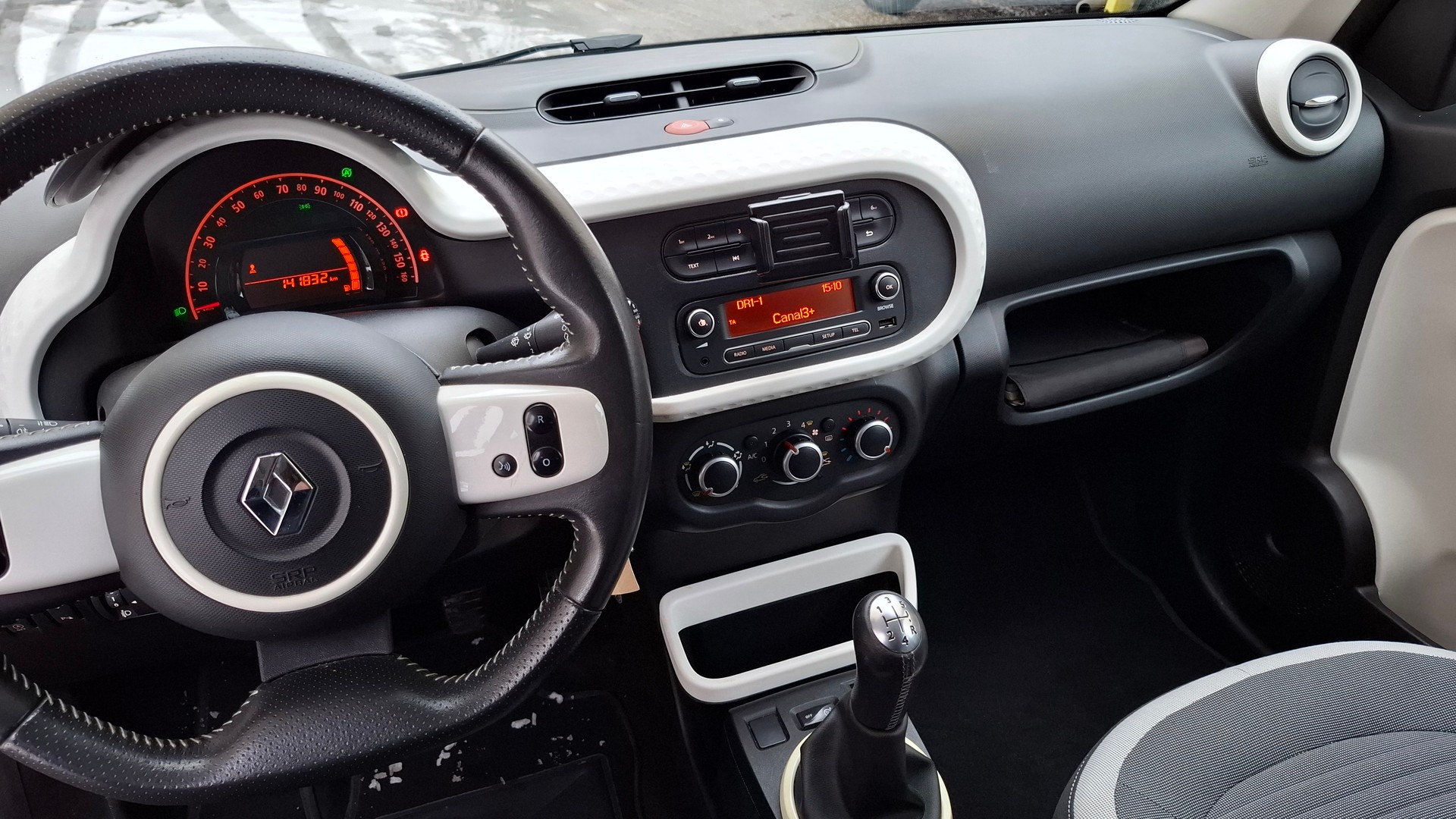 RENAULT Twingo 1.0 Life-image-3