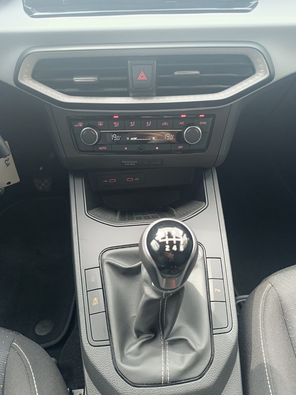 SEAT Ibiza 1.0 EcoTSI Style-image-11