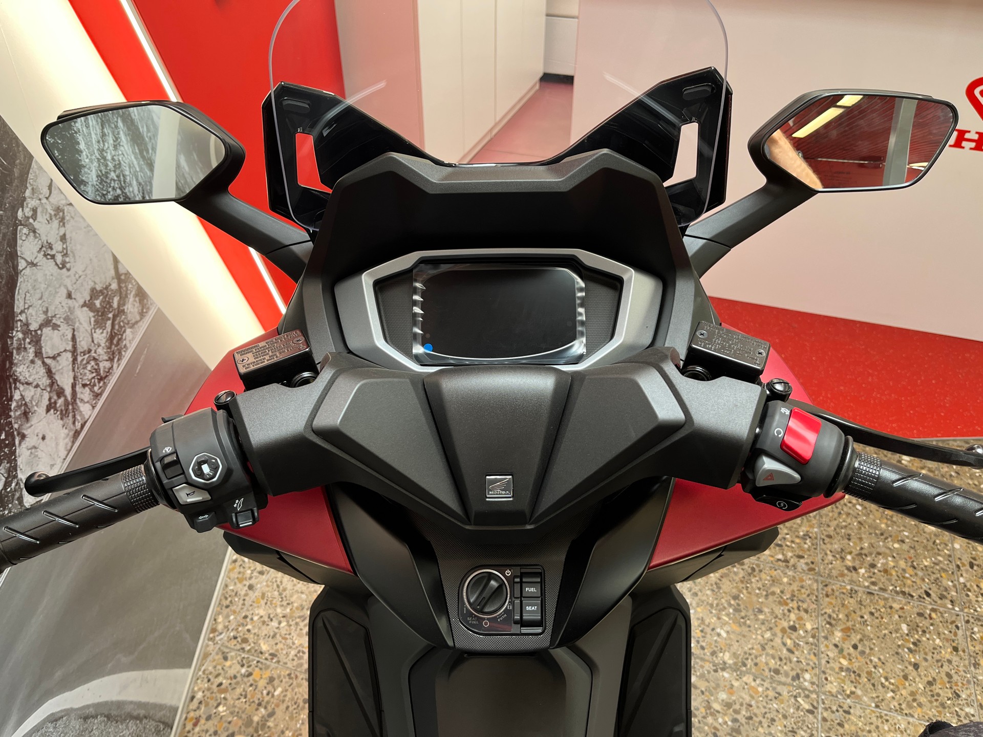HONDA NSS 350 Smart Top Box MY2026-image-8