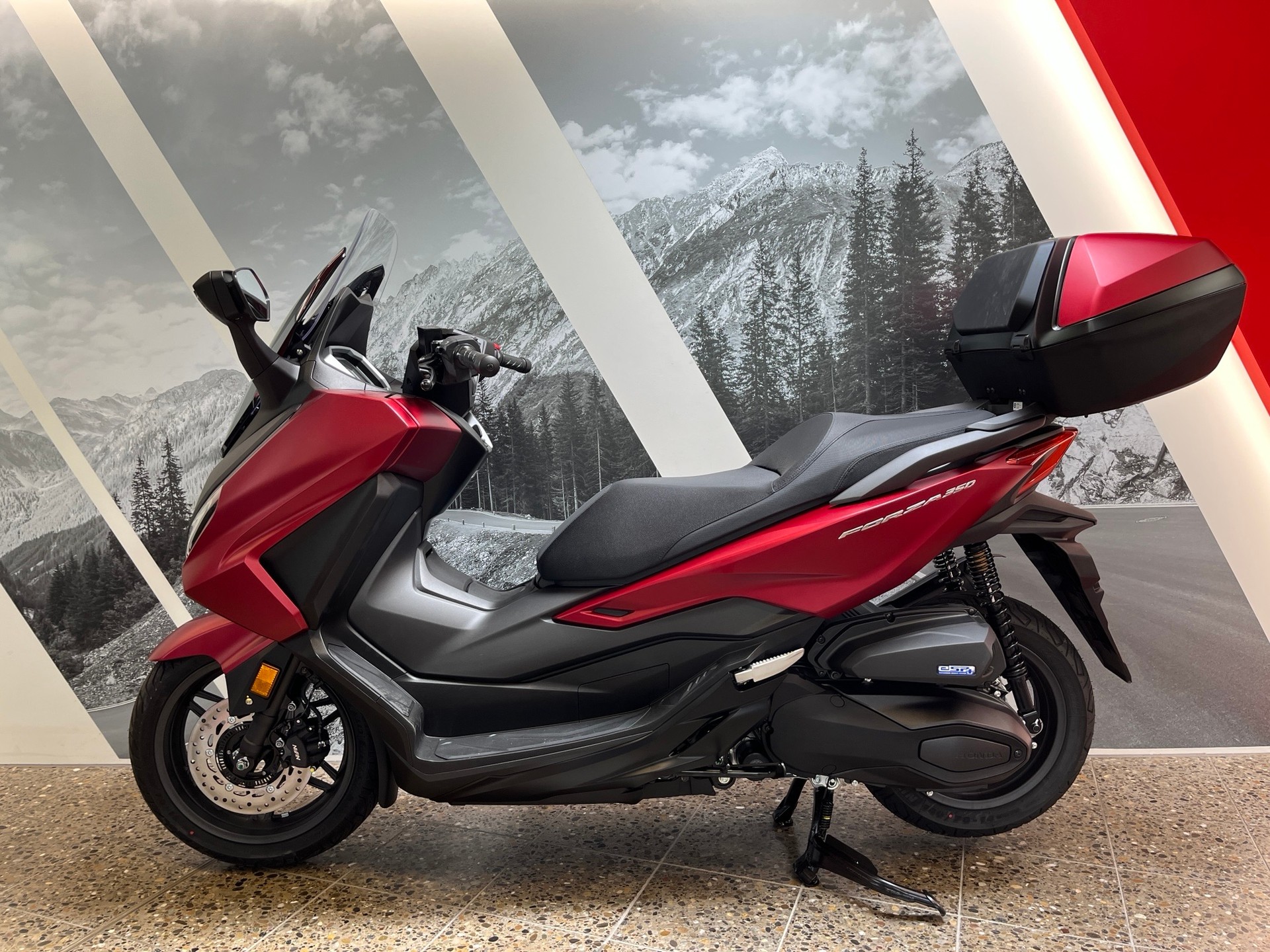 HONDA NSS 350 Smart Top Box MY2026-showroom-element-1