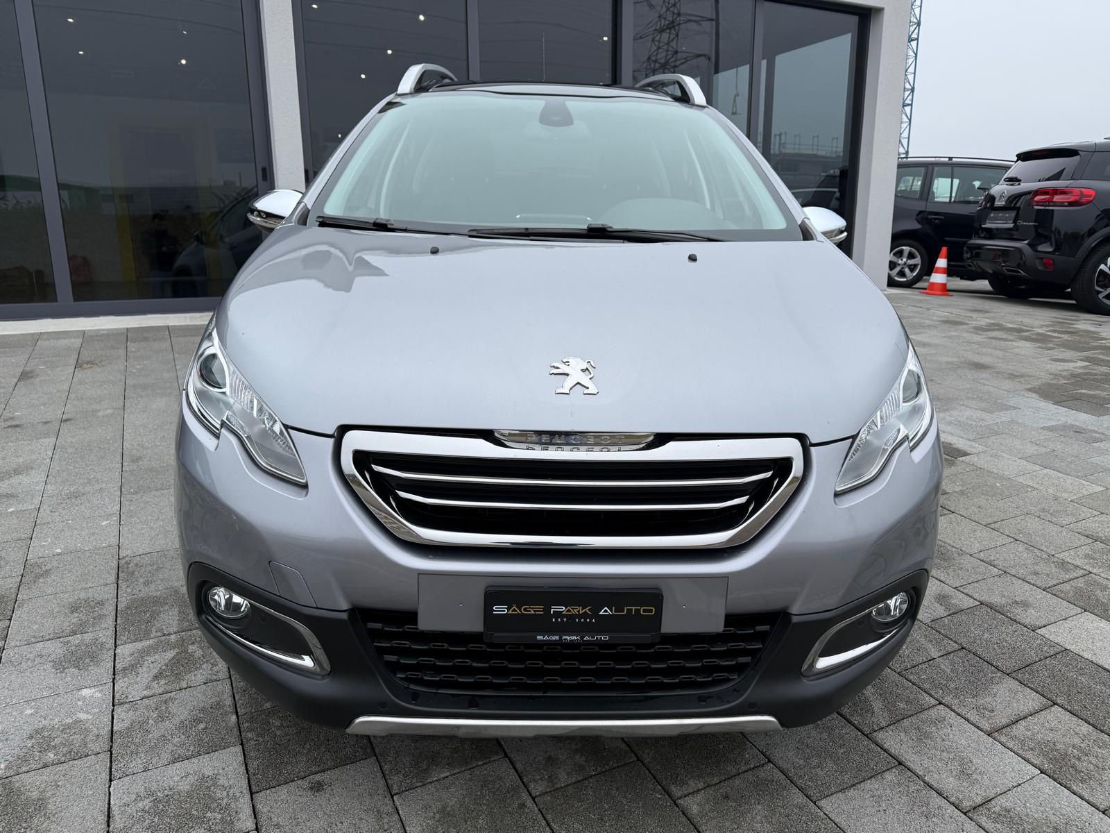 PEUGEOT 2008 1.2 PureTech 110 Allure S/S-image-3