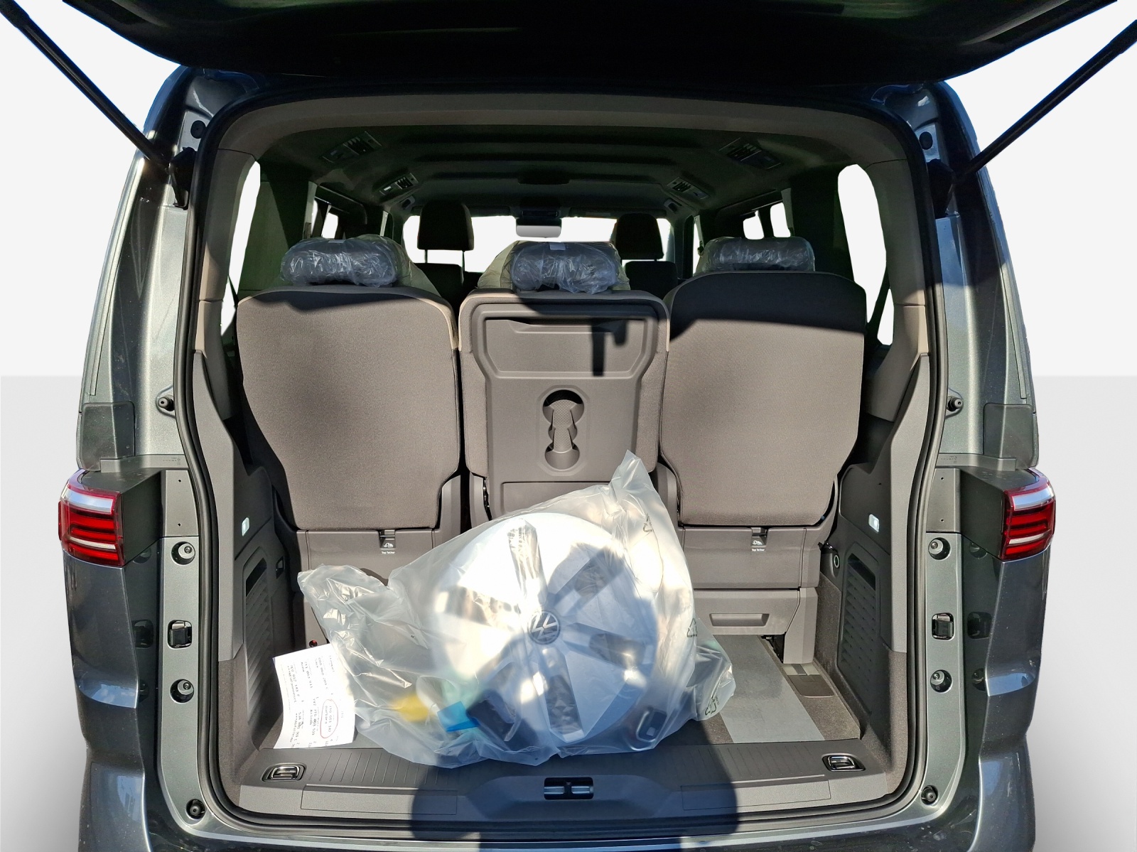 VW Multivan 2.0 TDI Liberty DSG-image-12