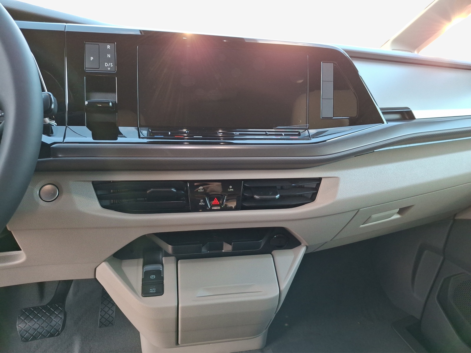 VW Multivan 2.0 TDI Liberty DSG-image-10