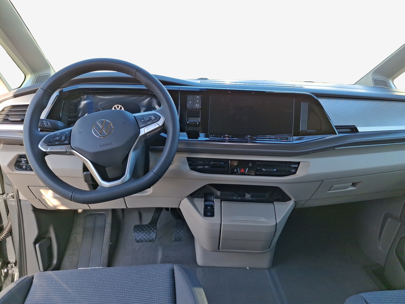 VW Multivan 2.0 TDI Liberty DSG-image-8