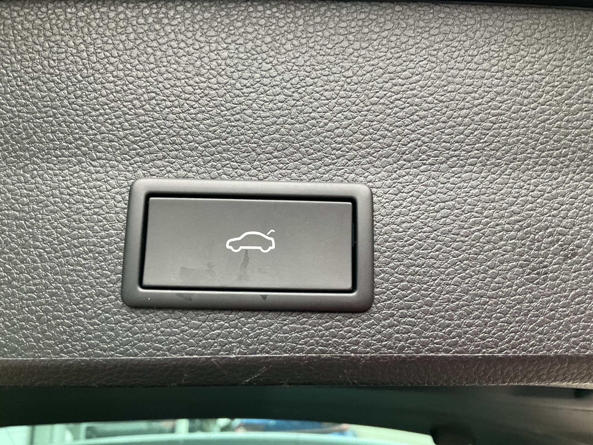 CUPRA Ateca 1.5 TSI *** ANHÄNGERKUPPLUNG & 5 JAHRE CUPRA WERKSGARANTIE ***-image-32