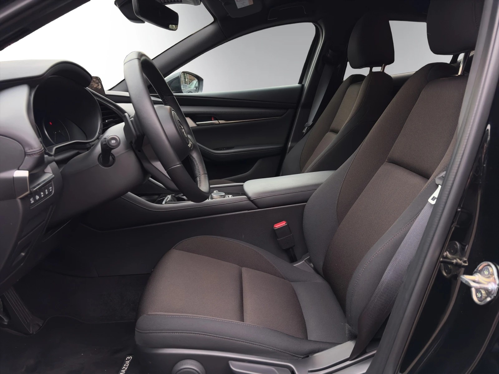MAZDA 3 Hatchback SKYACTIV-X M Hybrid 186 AWD Exclusive L. Automat-image-7
