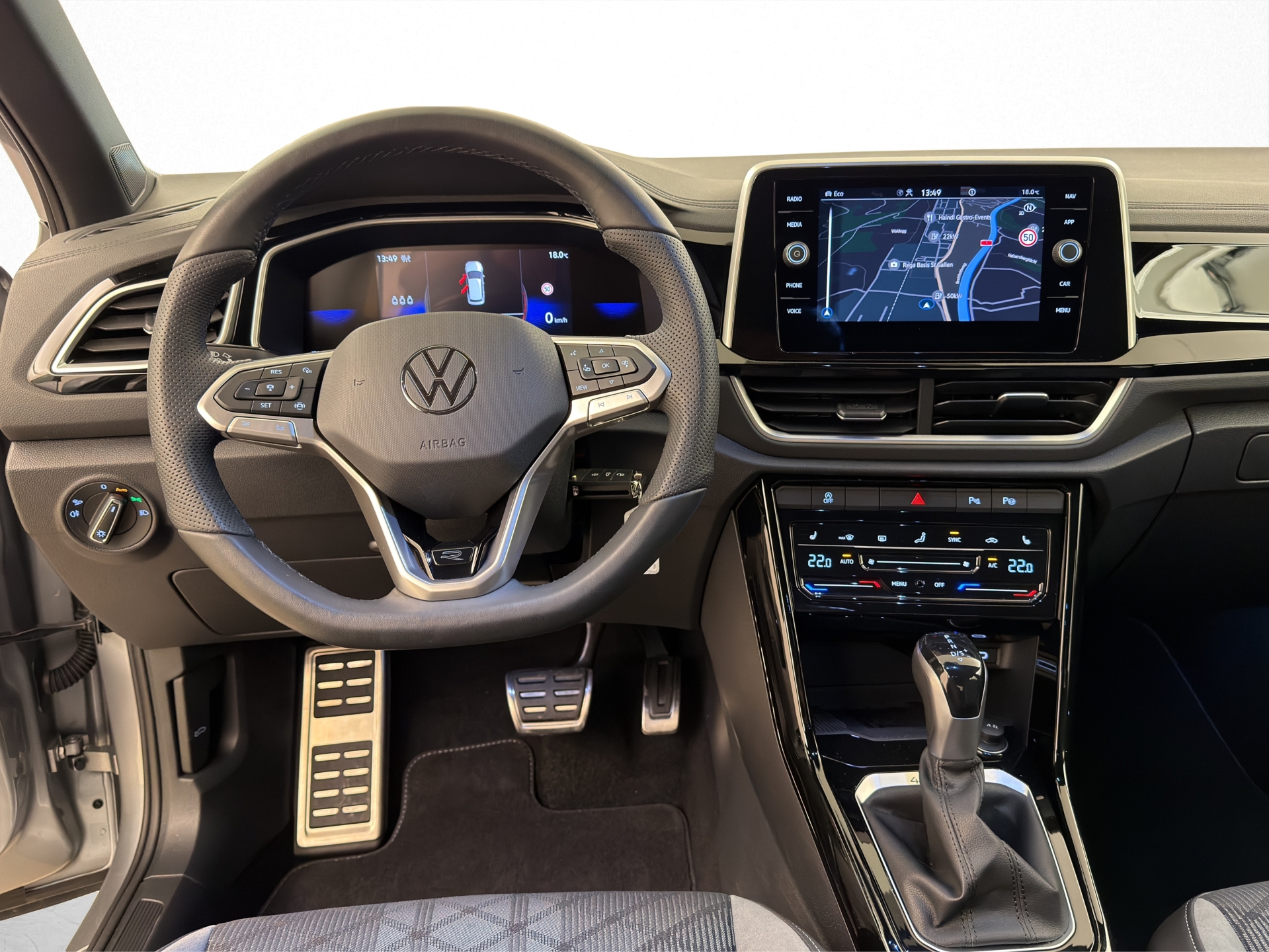 VW T-Roc 2.0 TSI R-Line DSG 4motion-image-6