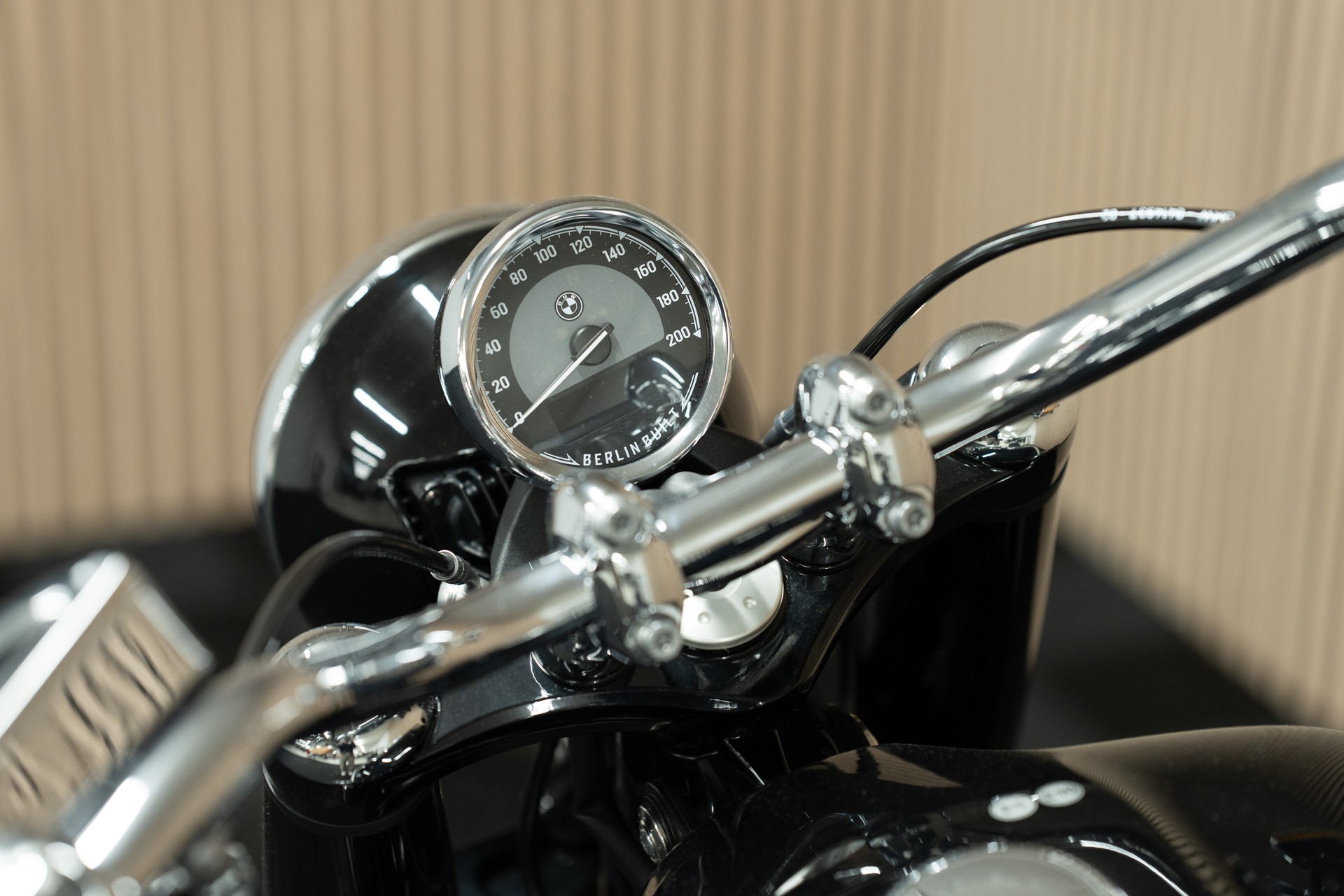 BMW R 18-showroom-element-2
